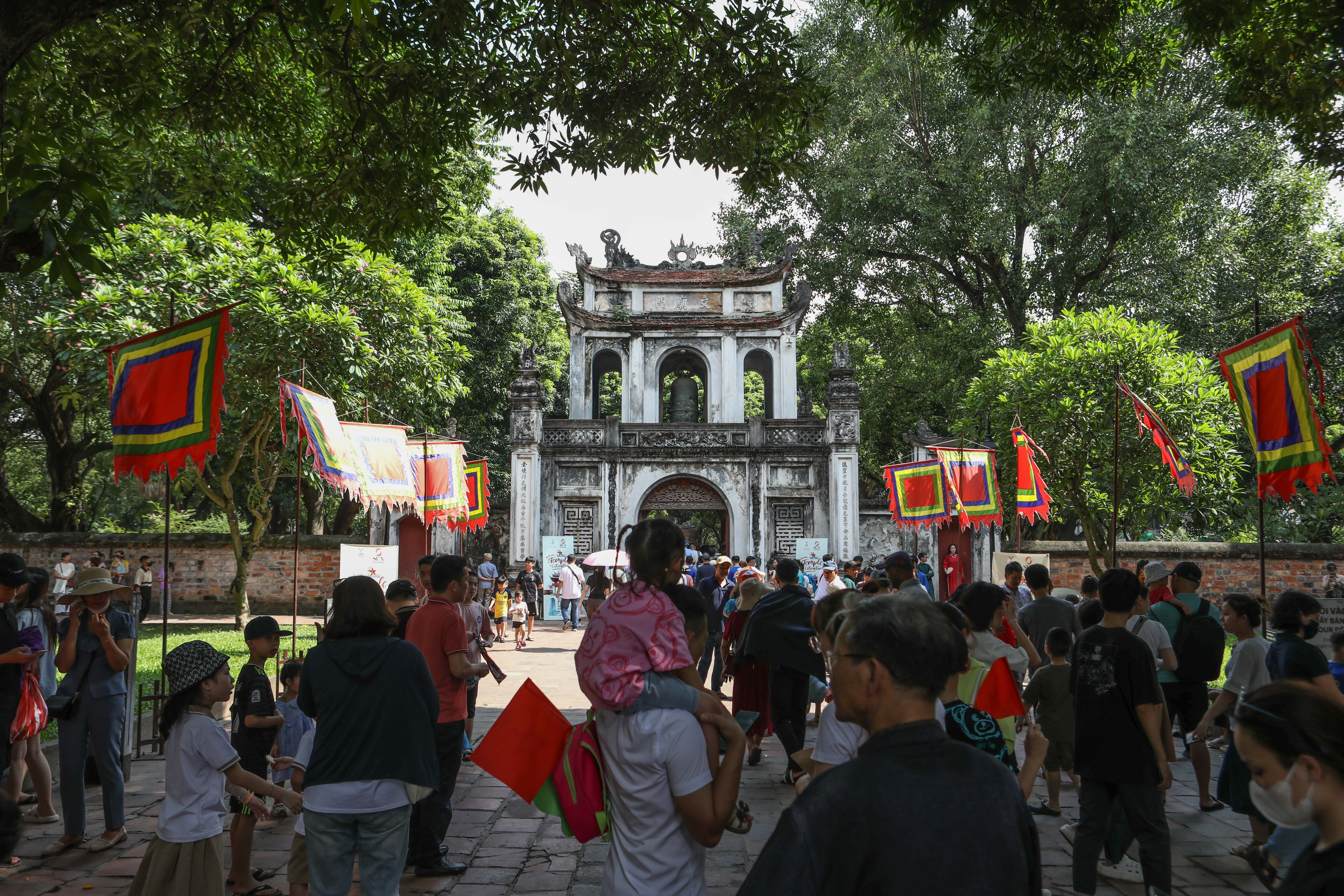 du khach toi Ha Noi anh 1