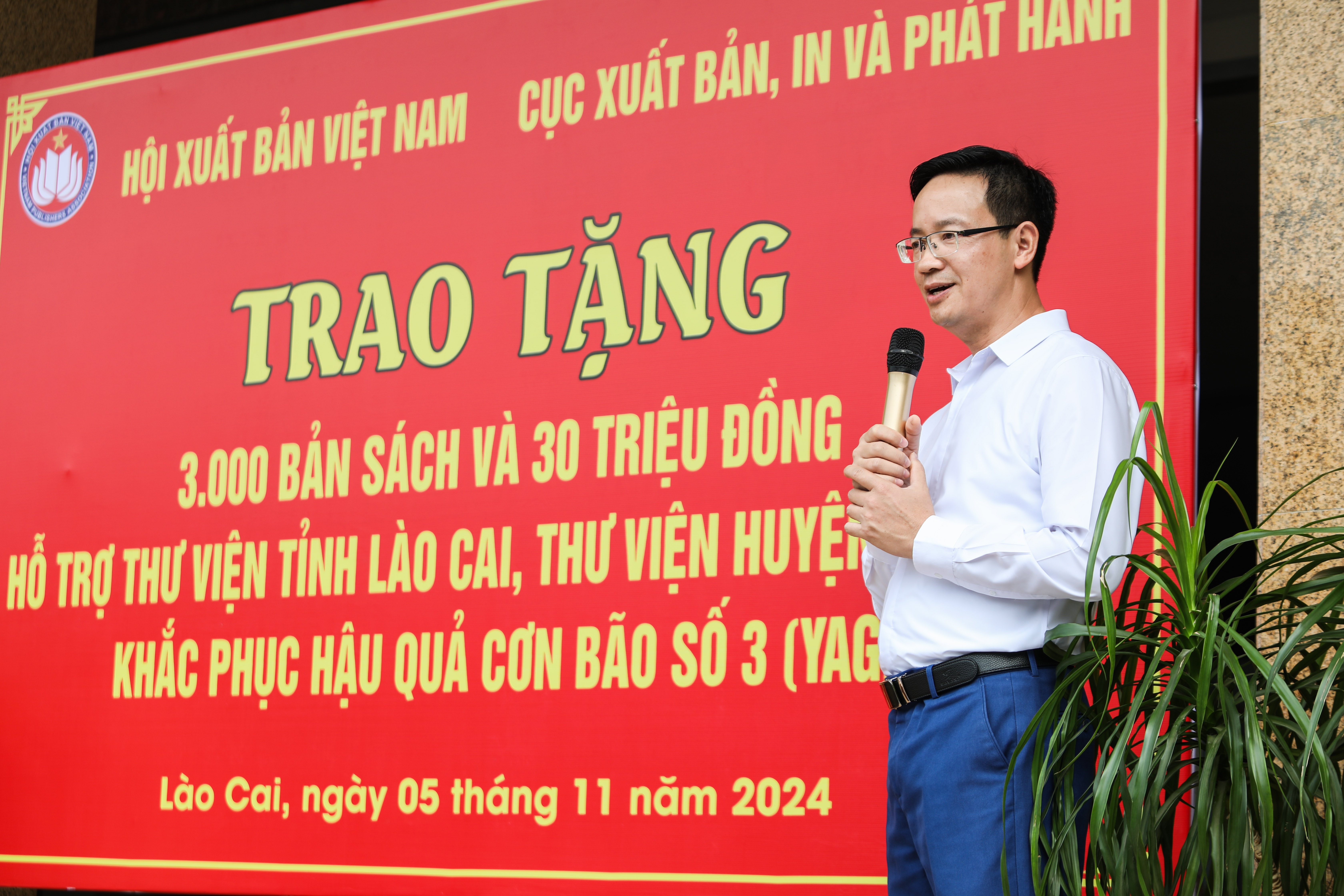 Hoi Xuat ban Viet Nam anh 4