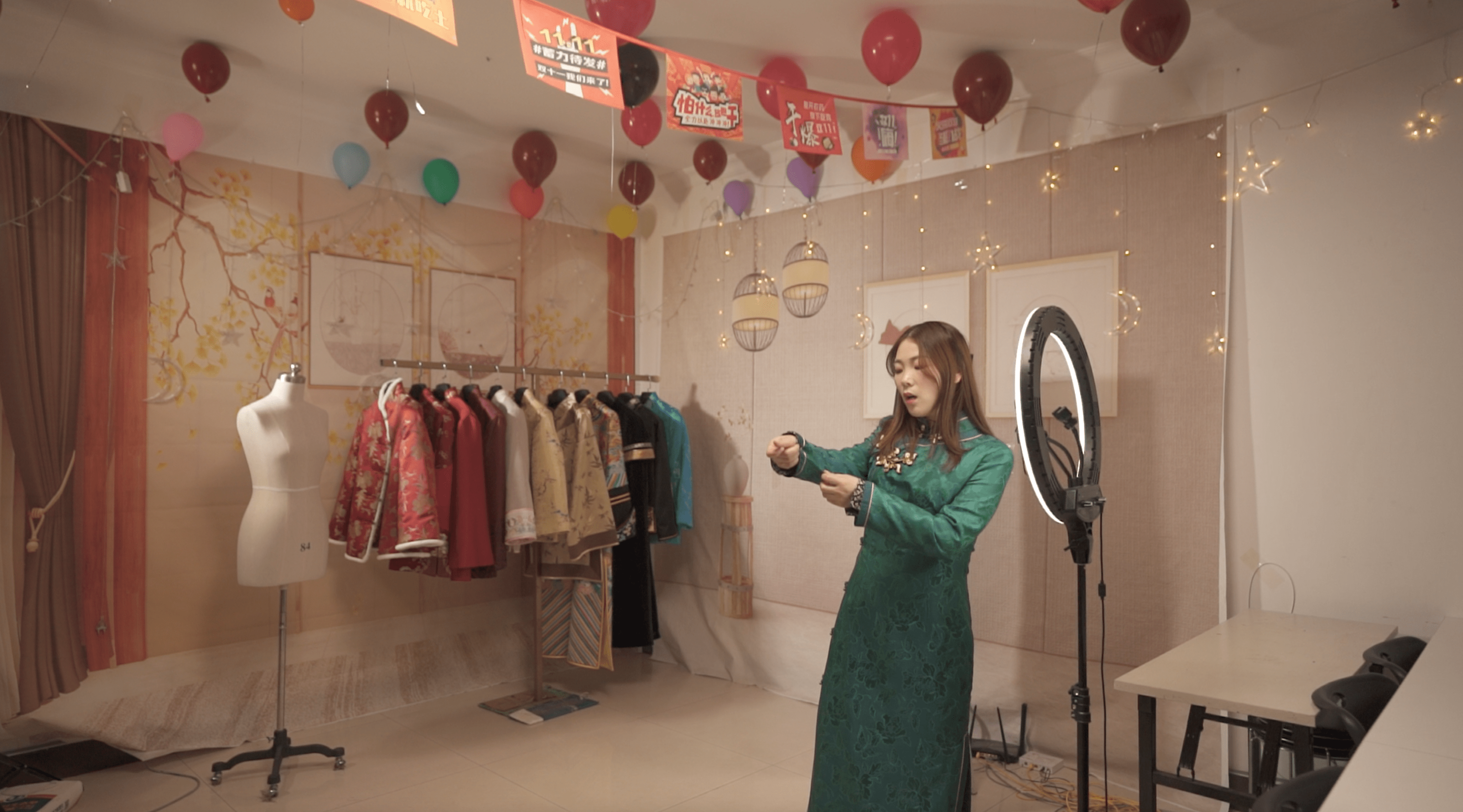 thiet ke quan ao cho nguoi da khuat anh 1