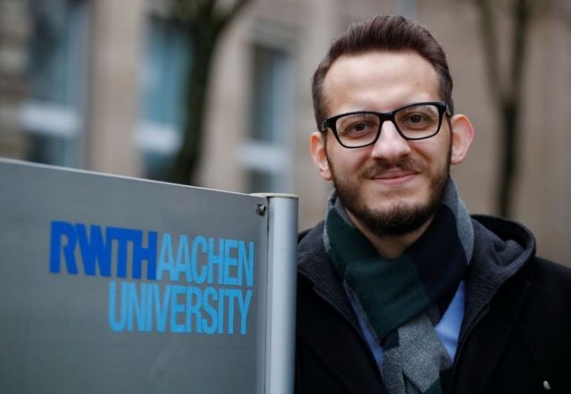 Bi tu choi 800 lan khi xin viec giua dich Covid-19 hinh anh