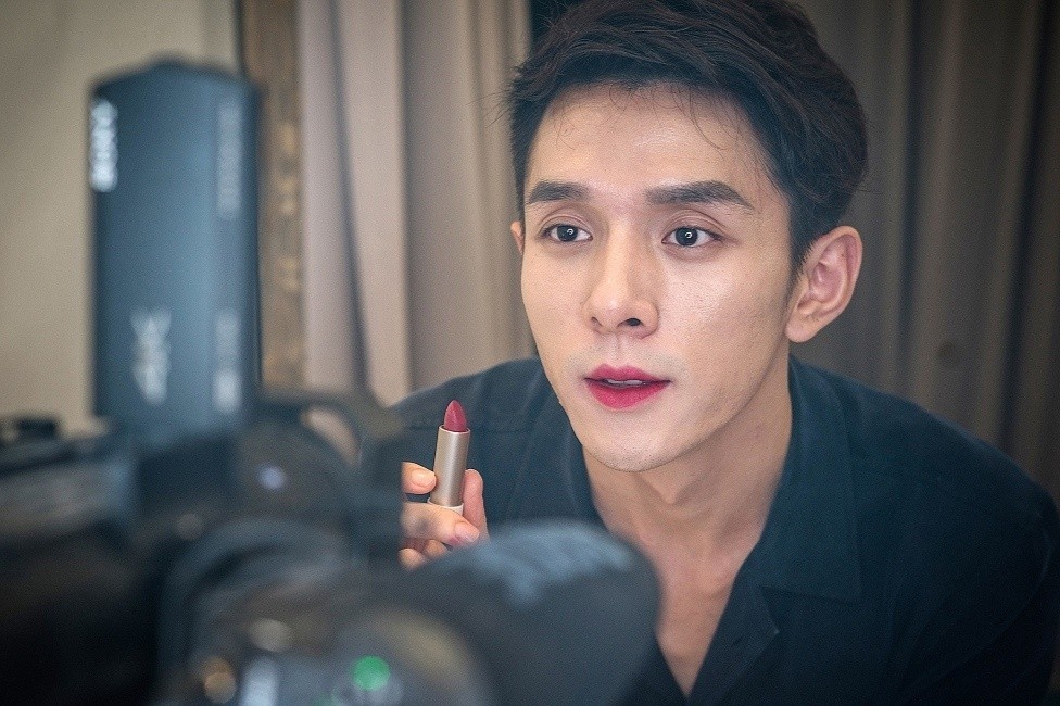 Nam gioi Trung Quoc no luc thay doi dinh kien ve 'nu tinh' hinh anh