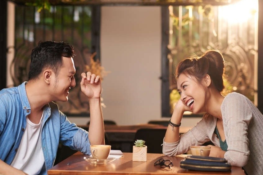 Bi gat khoi app hen ho vi khong hoc truong top o Trung Quoc hinh anh