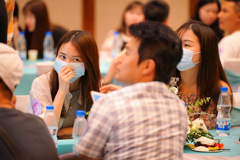 hen ho truc tuyen trung quoc anh 1