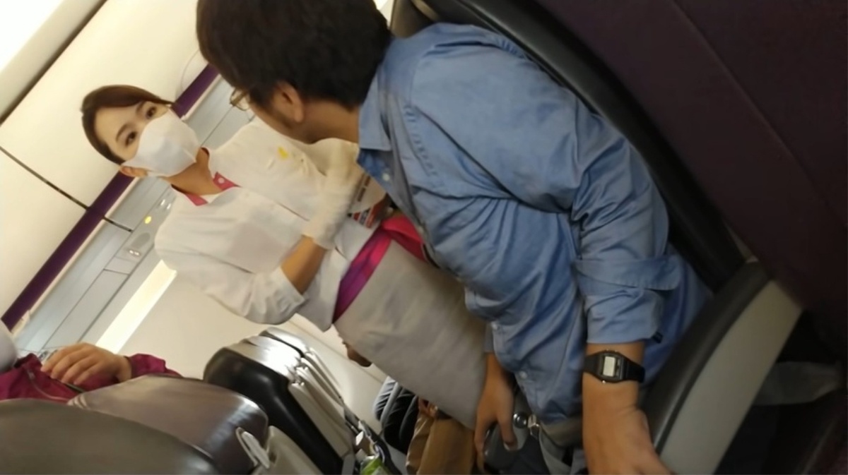 bi bat vi khong deo khau trang giua covid-19 anh 2