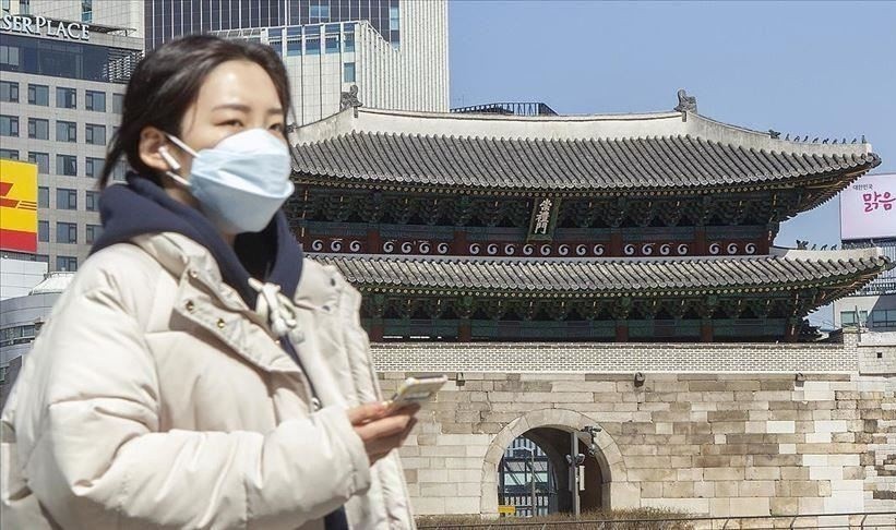 Nhieu nguoi tre Han Quoc tuyet vong vi Covid-19 keo dai hinh anh