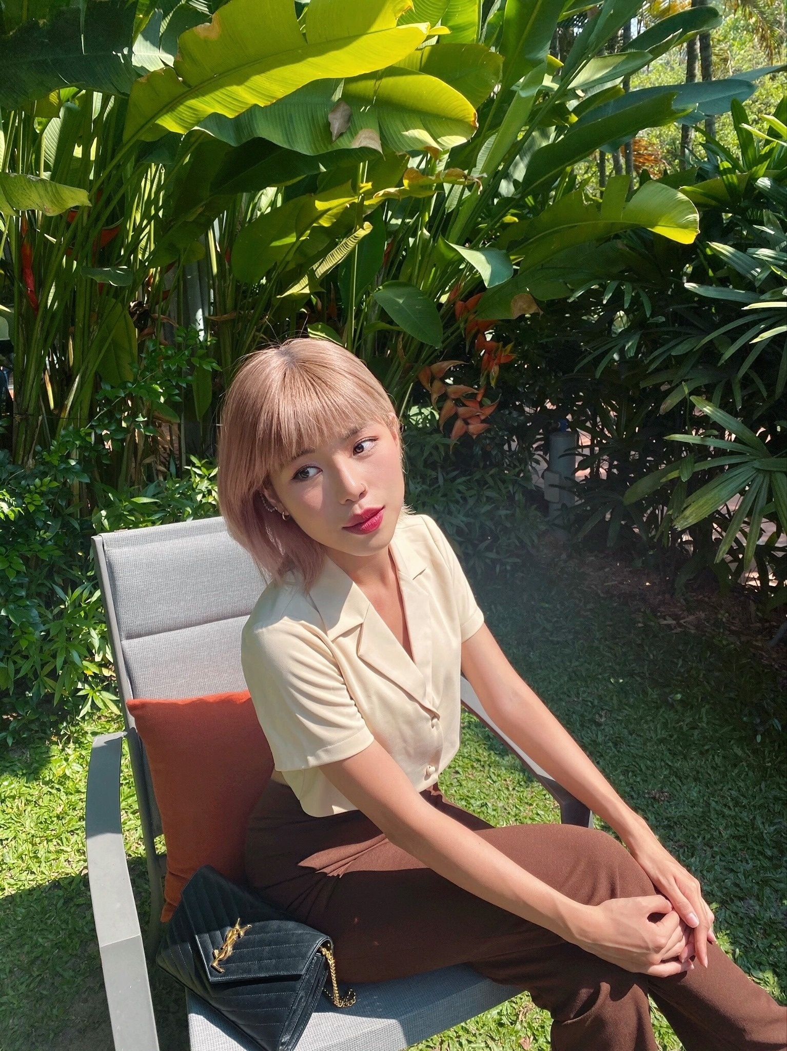 gioi tre met moi vi o nha tranh dich anh 1