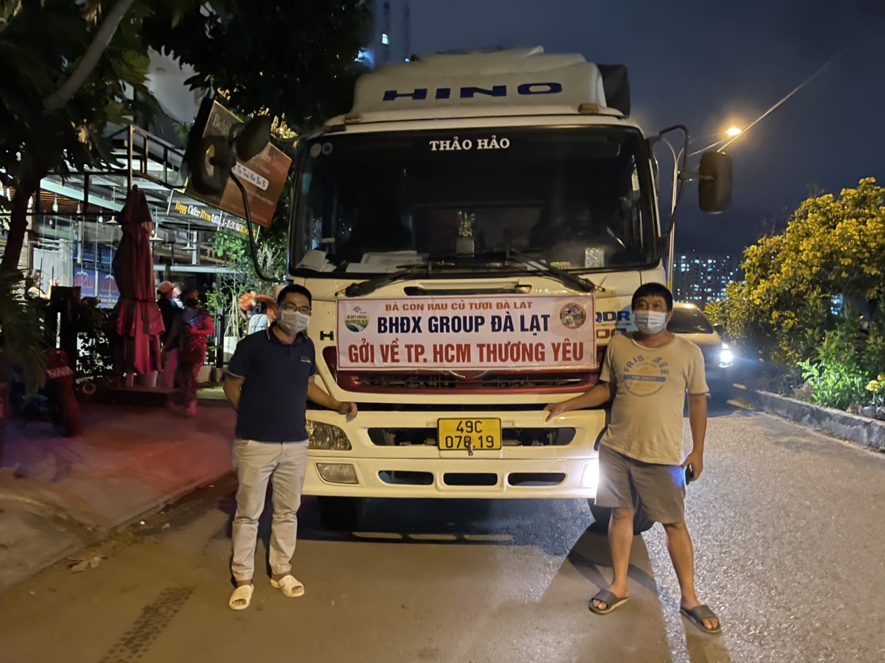 chuyen rau cu tuoi tu da lat ve tp.hcm chong dich anh 1