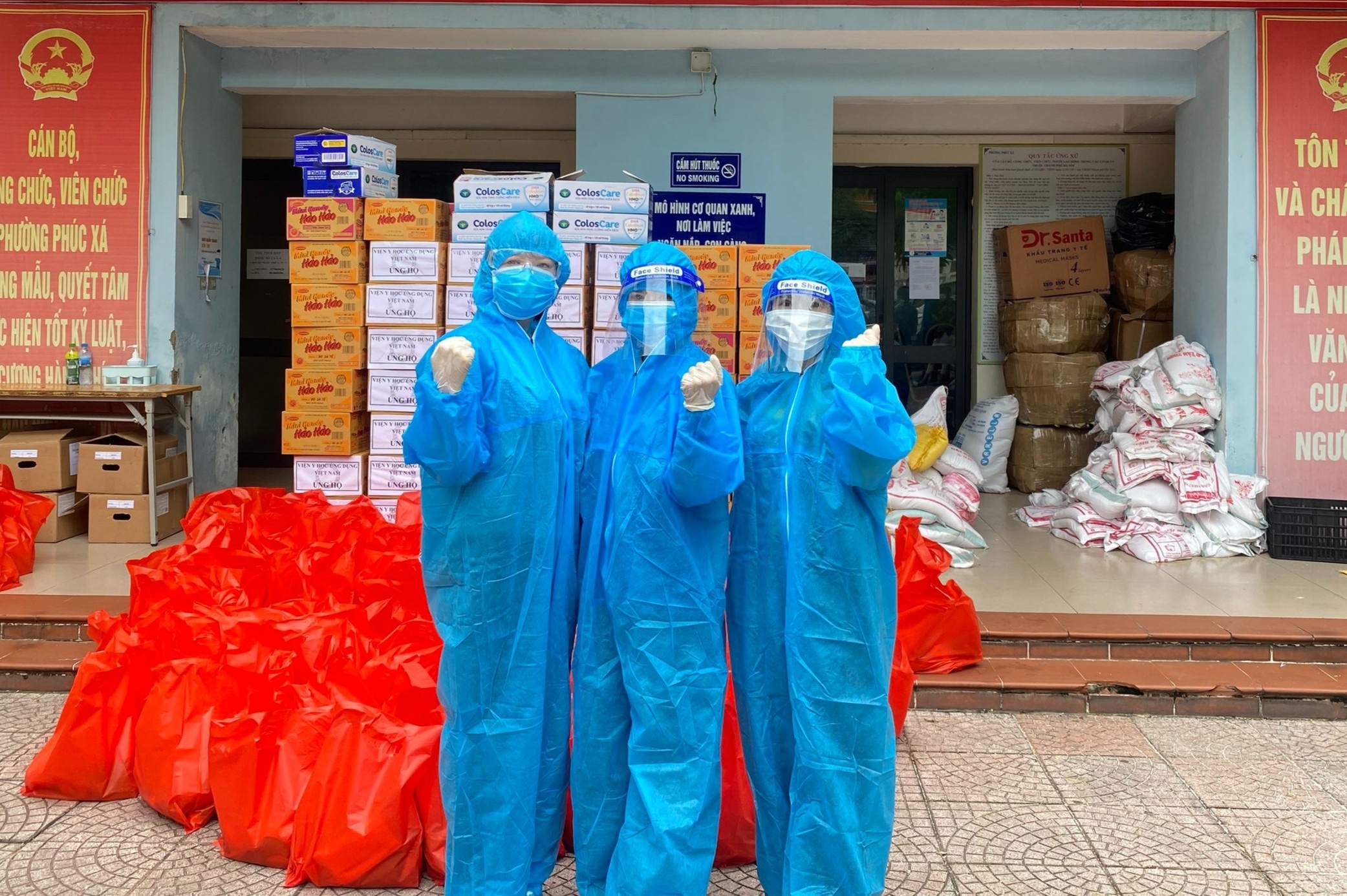 tang 132 suat qua cho xom chay than bach mai anh 4