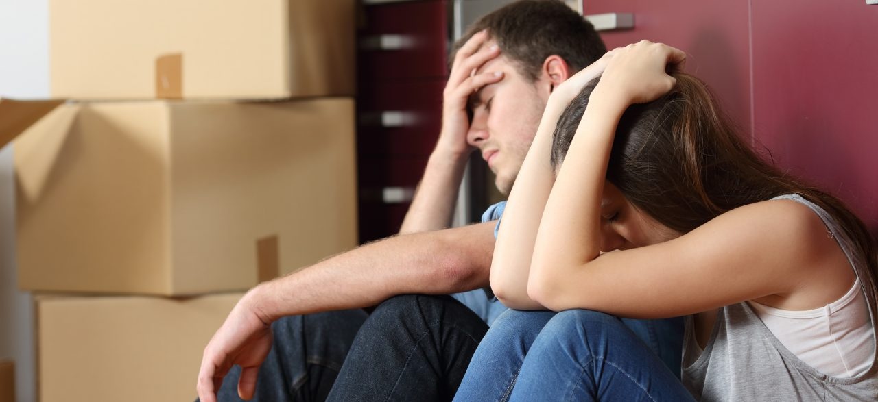 gioi tre anh bi chu nha quay roi,  de doa anh 1