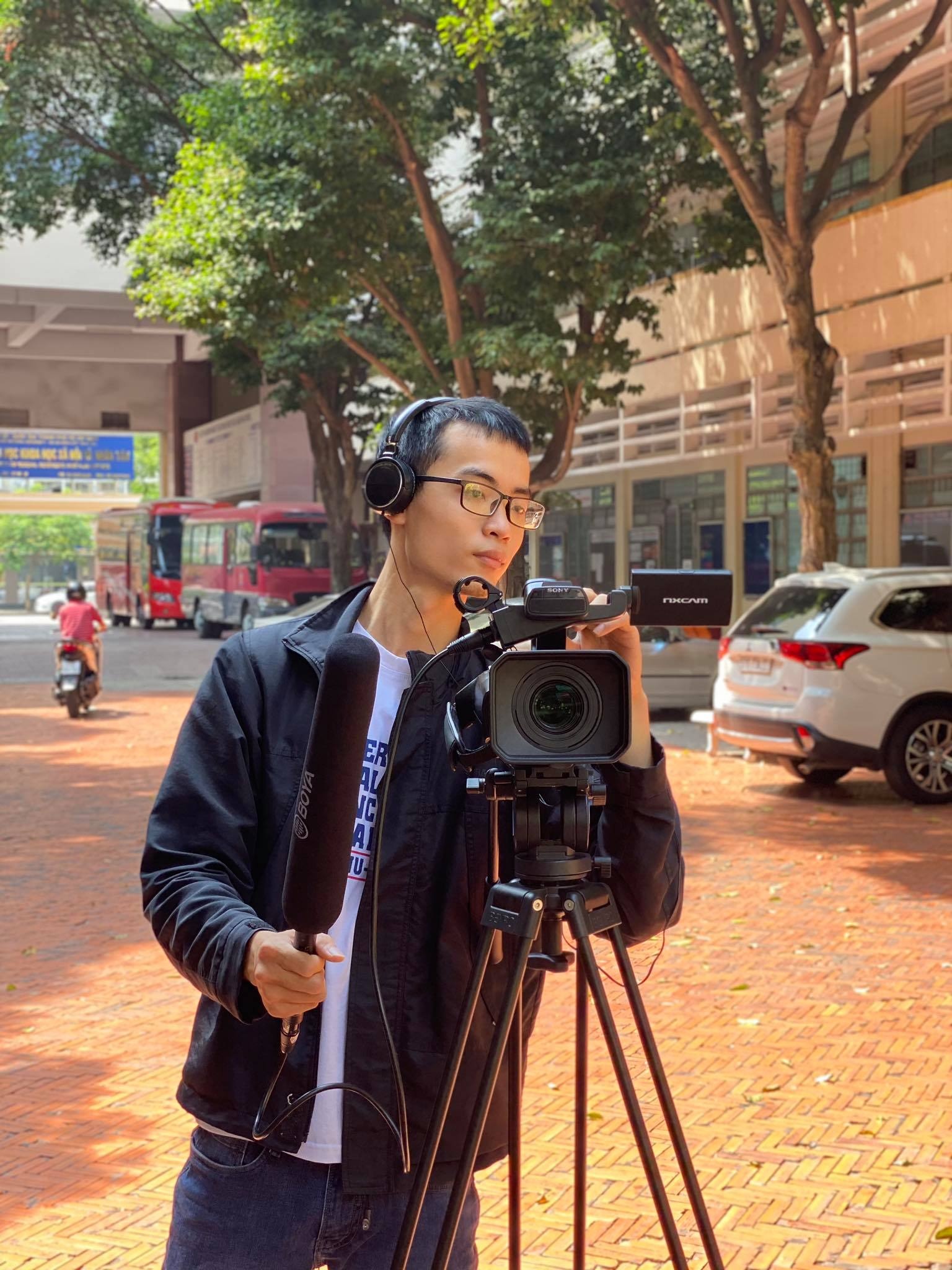 nguoi dan tphcm tro lai van phong anh 4