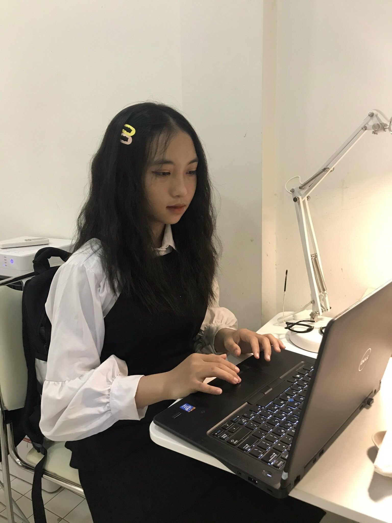 nguoi tre thu suc voi nghe la trong dich anh 2