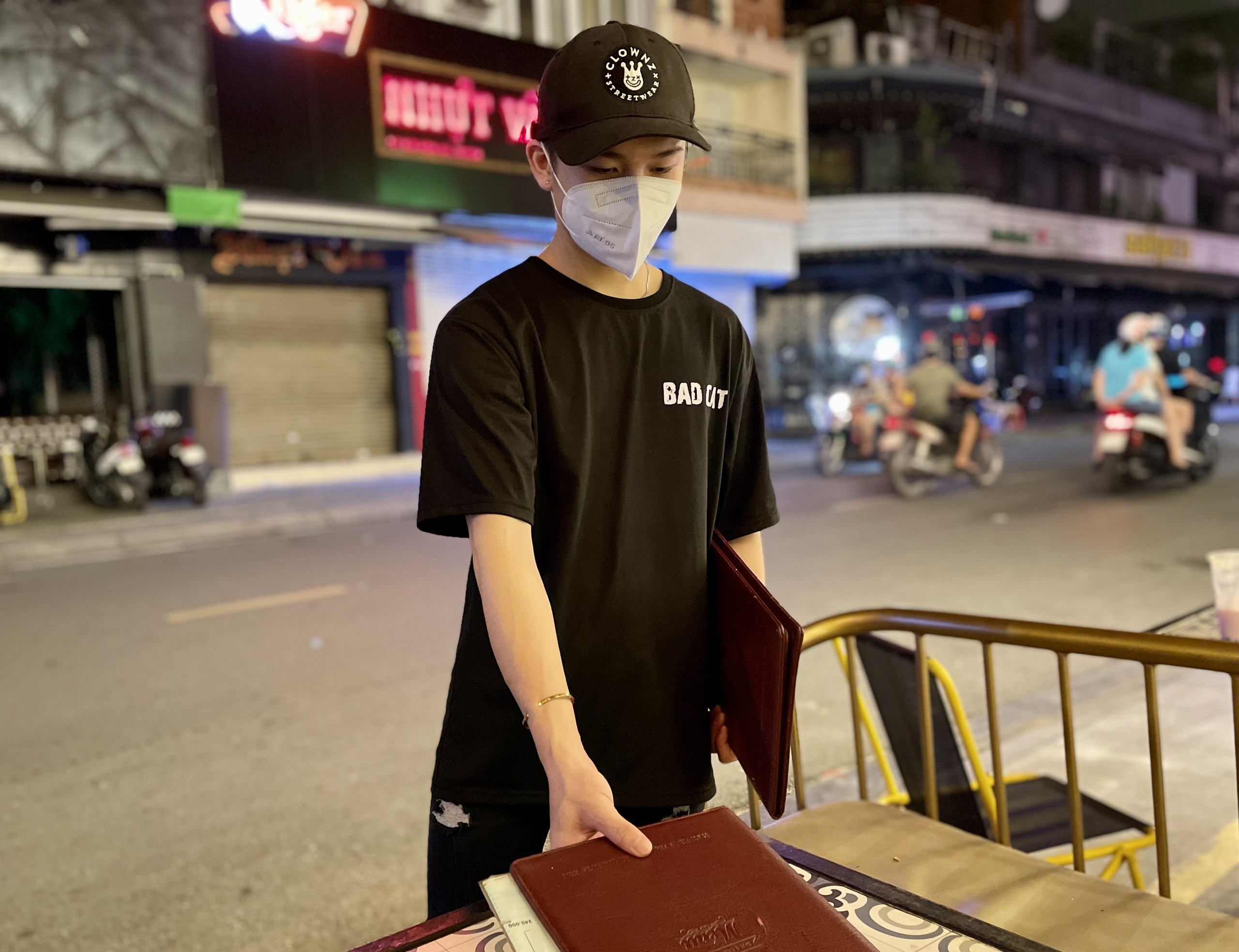 bui vien va thao dien vang ve dip halloween anh 7