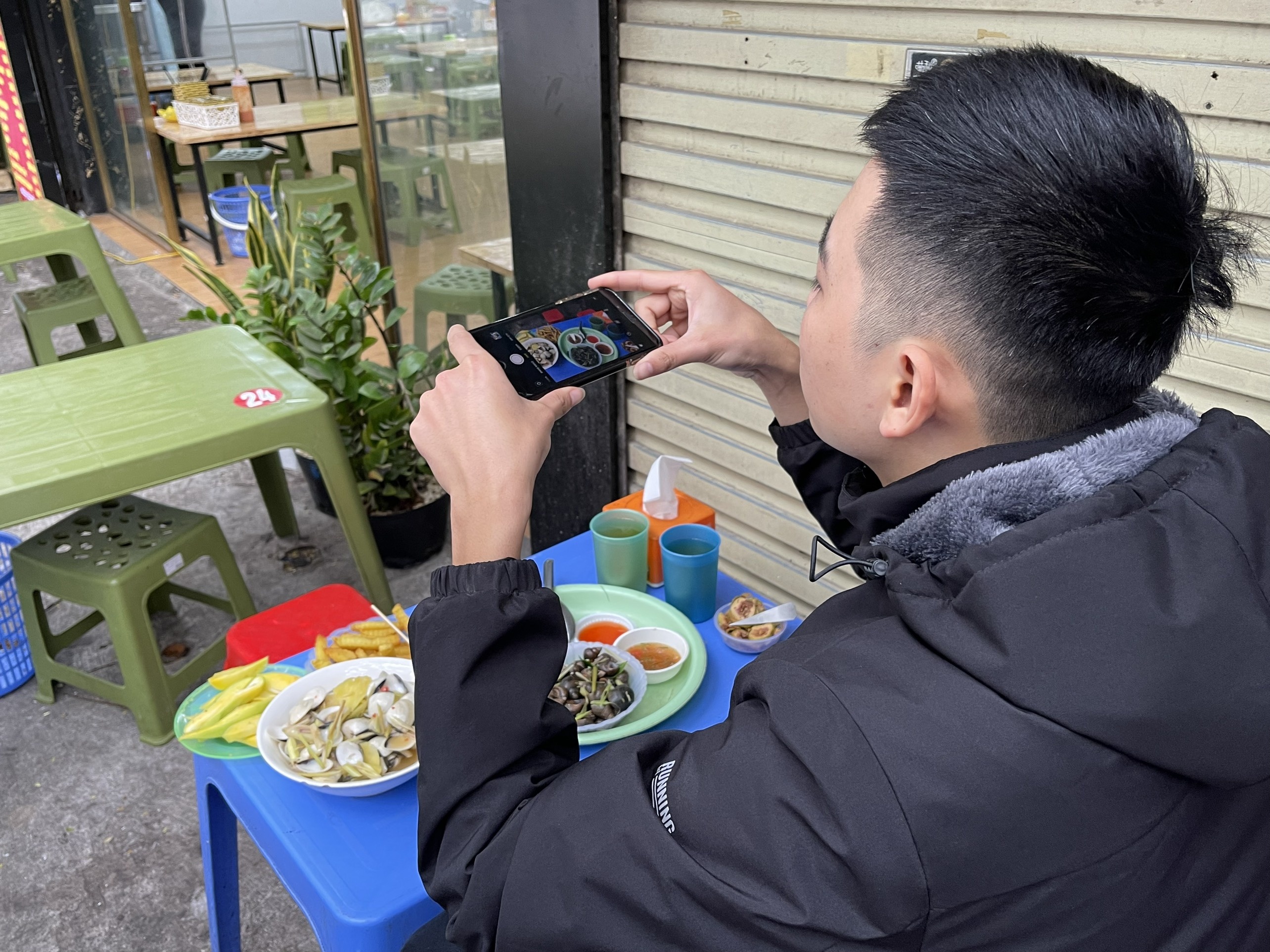 thay doi ban tai cho va mang ve anh 1