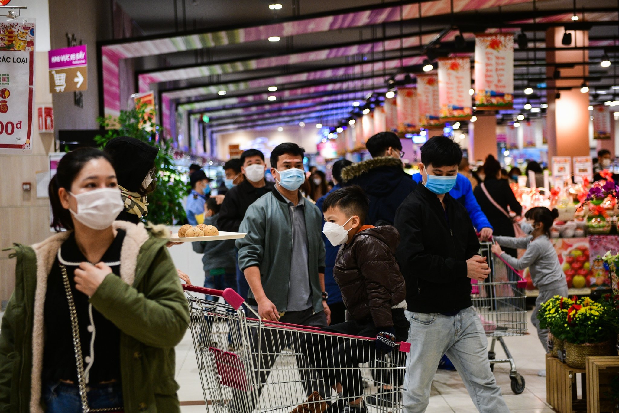 mua sam truoc khi ve que an tet anh 3