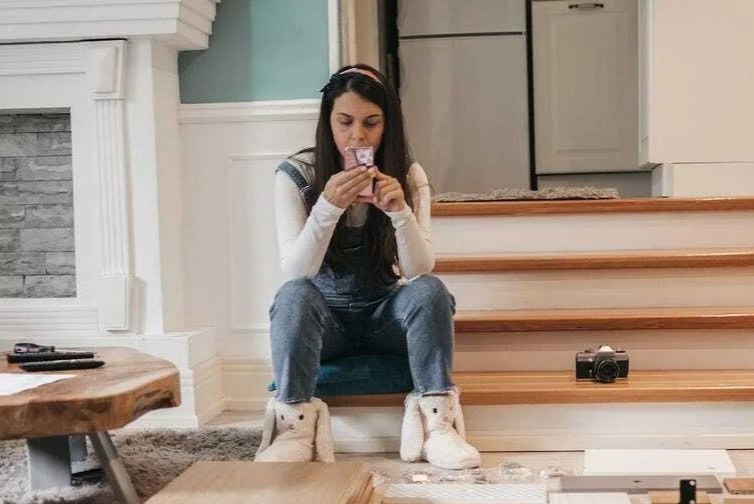 Khong the tra tien nha, nhieu nguoi tre My quay ve song voi cha me hinh anh