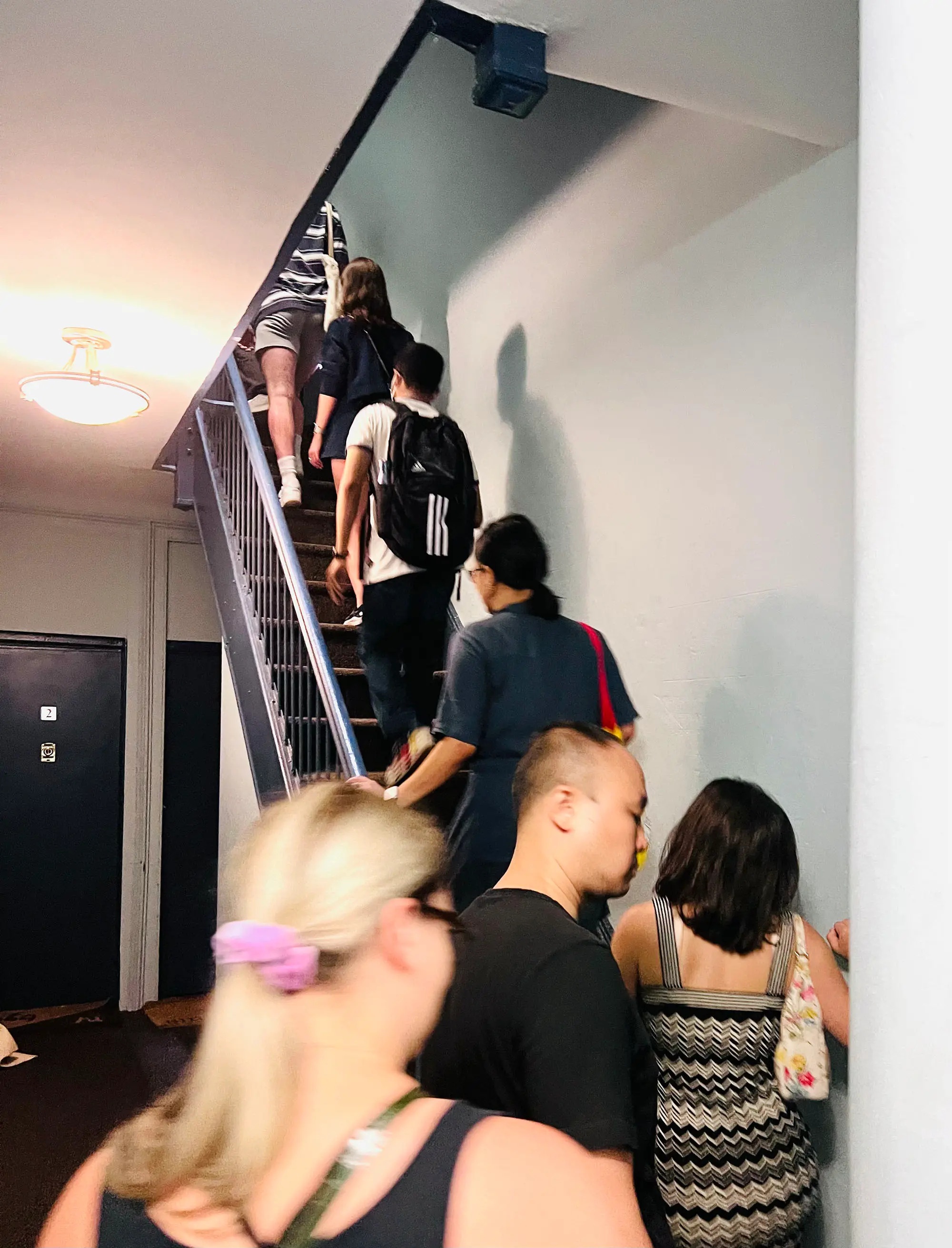 khó thuê nhà ở mỹ ảnh 1 kho thue nha o my anh 1