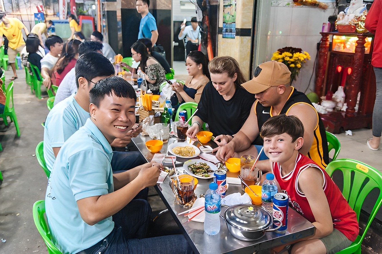 TP.HCM lot top dia diem am thuc duong pho hang dau chau A hinh anh