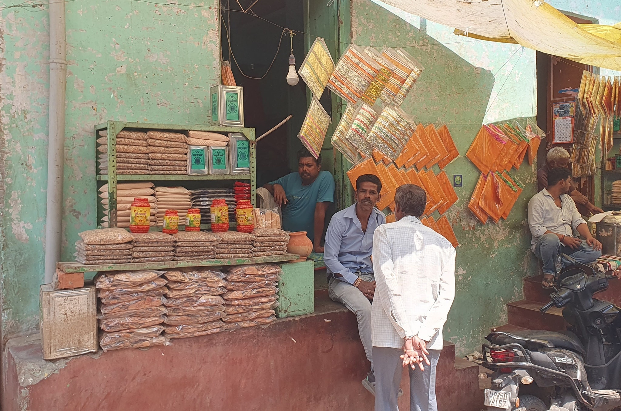 kham pha Varanasi anh 18