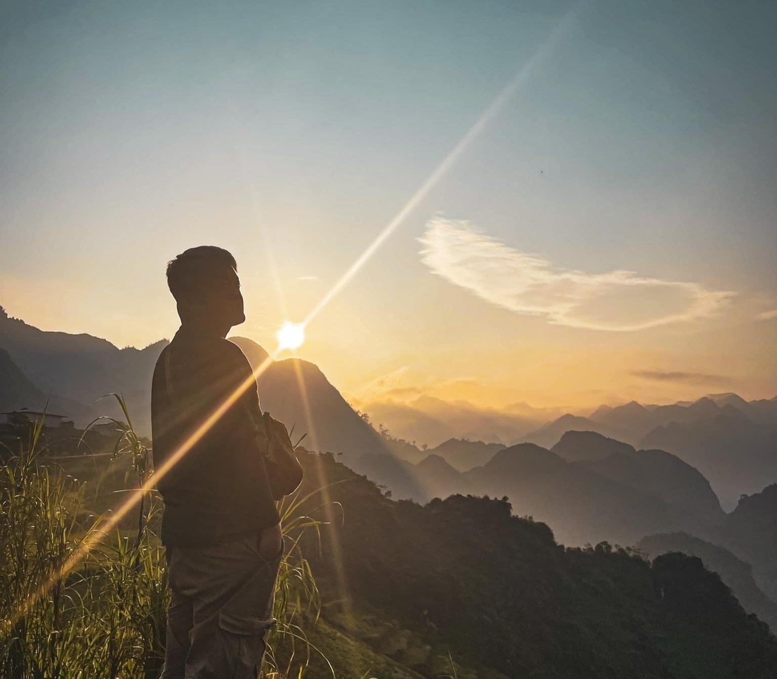 Lan thu 6 kham pha mien dat 'hoa no tren da' cua chang trai Ha Noi hinh anh