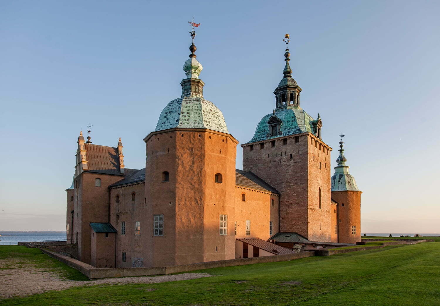 Lau dai dep nhat anh 8