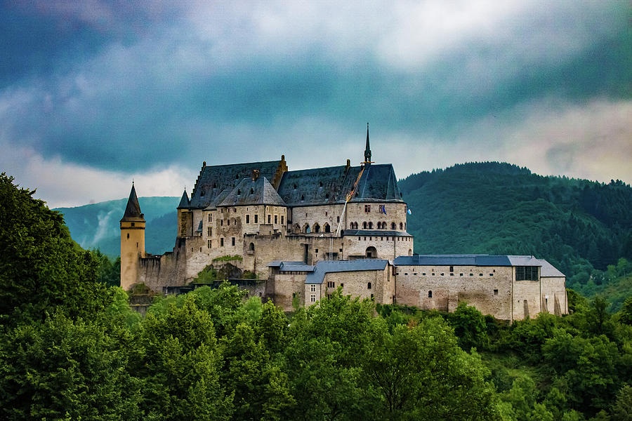 18 lau dai co khap the gioi hinh anh