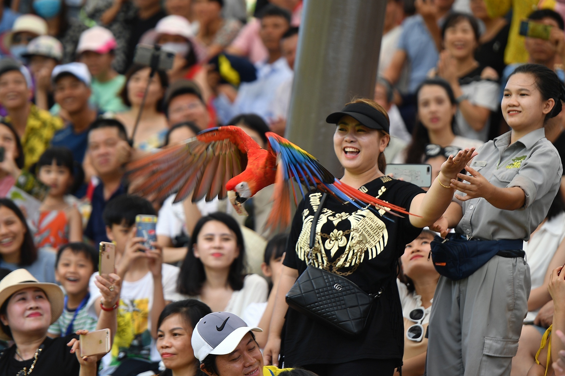 tour noi dia,  tour quoc te,  tour tron goi,  du lich tet anh 1