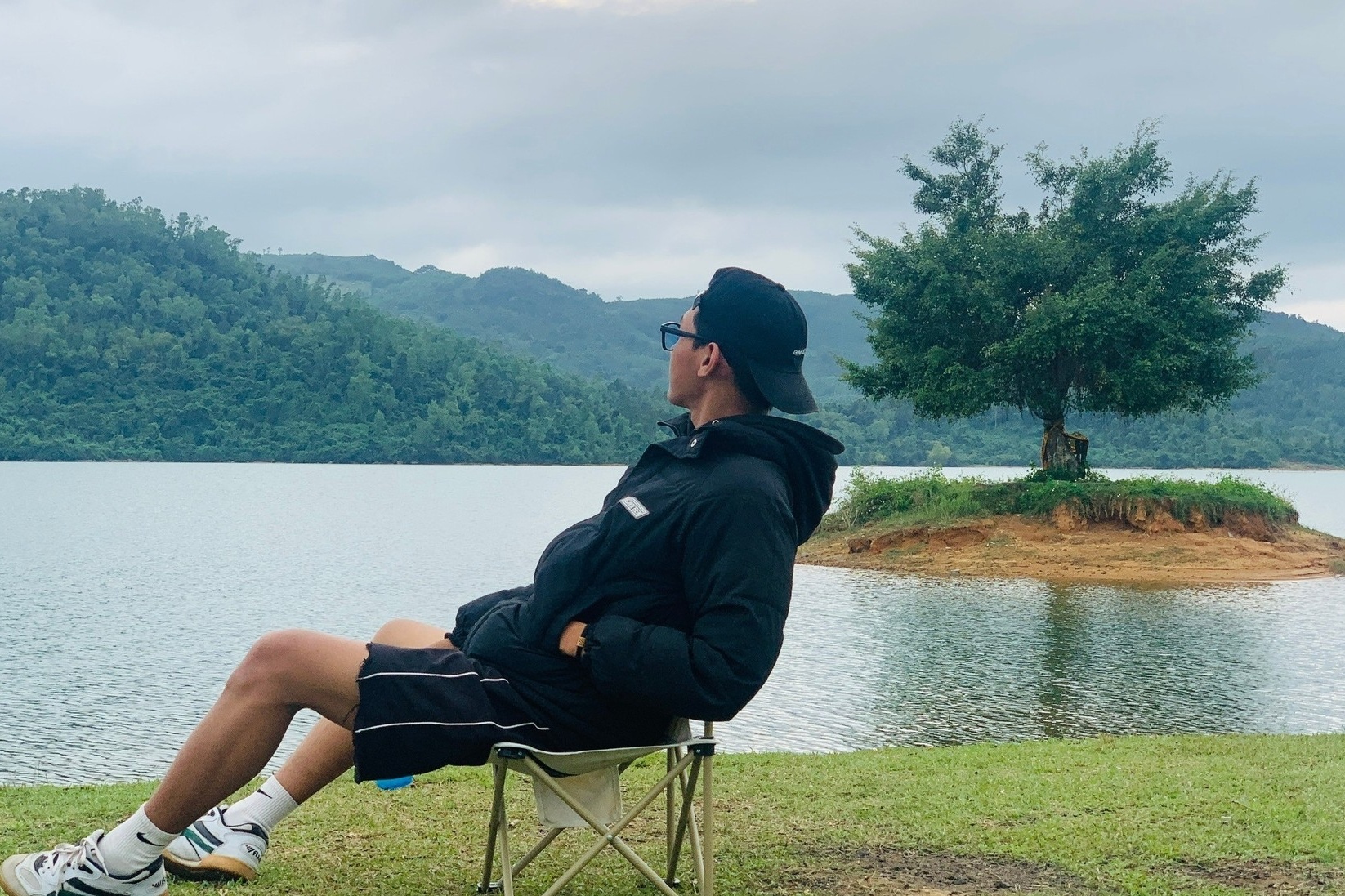 Gioi tre do xo san anh ben 'cay co don' o Quang Nam hinh anh