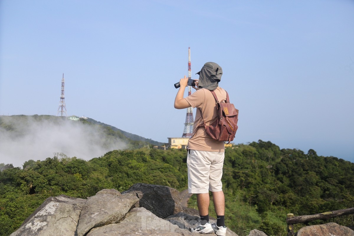 Bill Gates o Da Nang anh 18