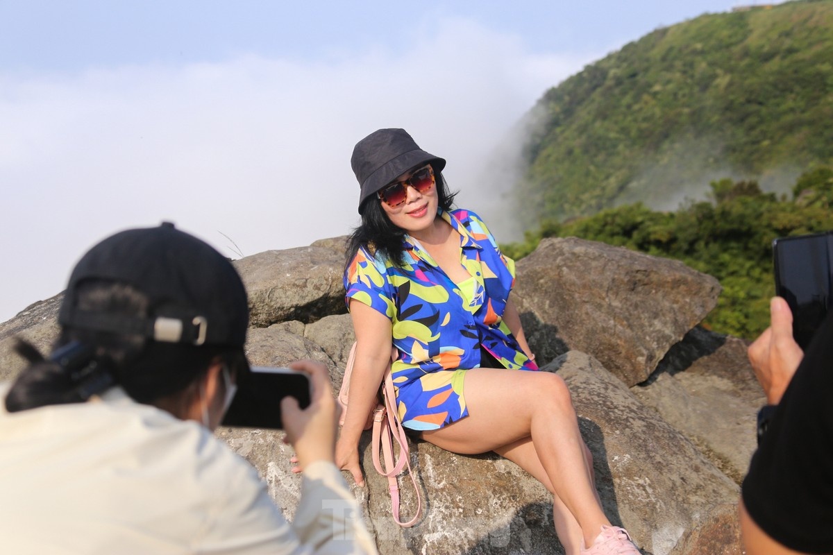 Bill Gates o Da Nang anh 6