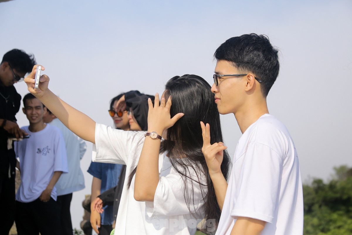 Bill Gates o Da Nang anh 7