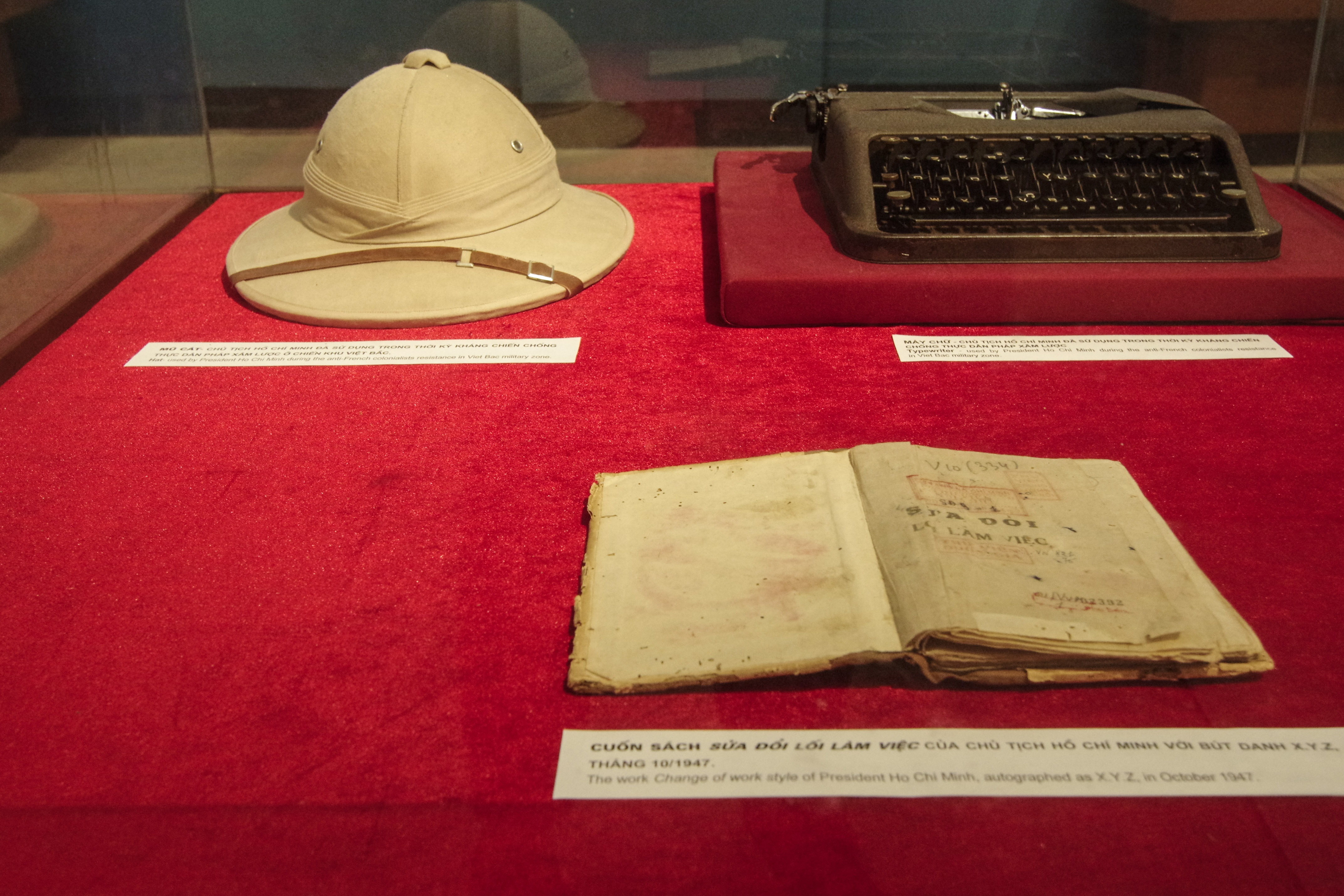 Triển lãm Chủ tịch Hồ Chí Minh ảnh 10 Trien lam Chu tich Ho Chi Minh anh 10