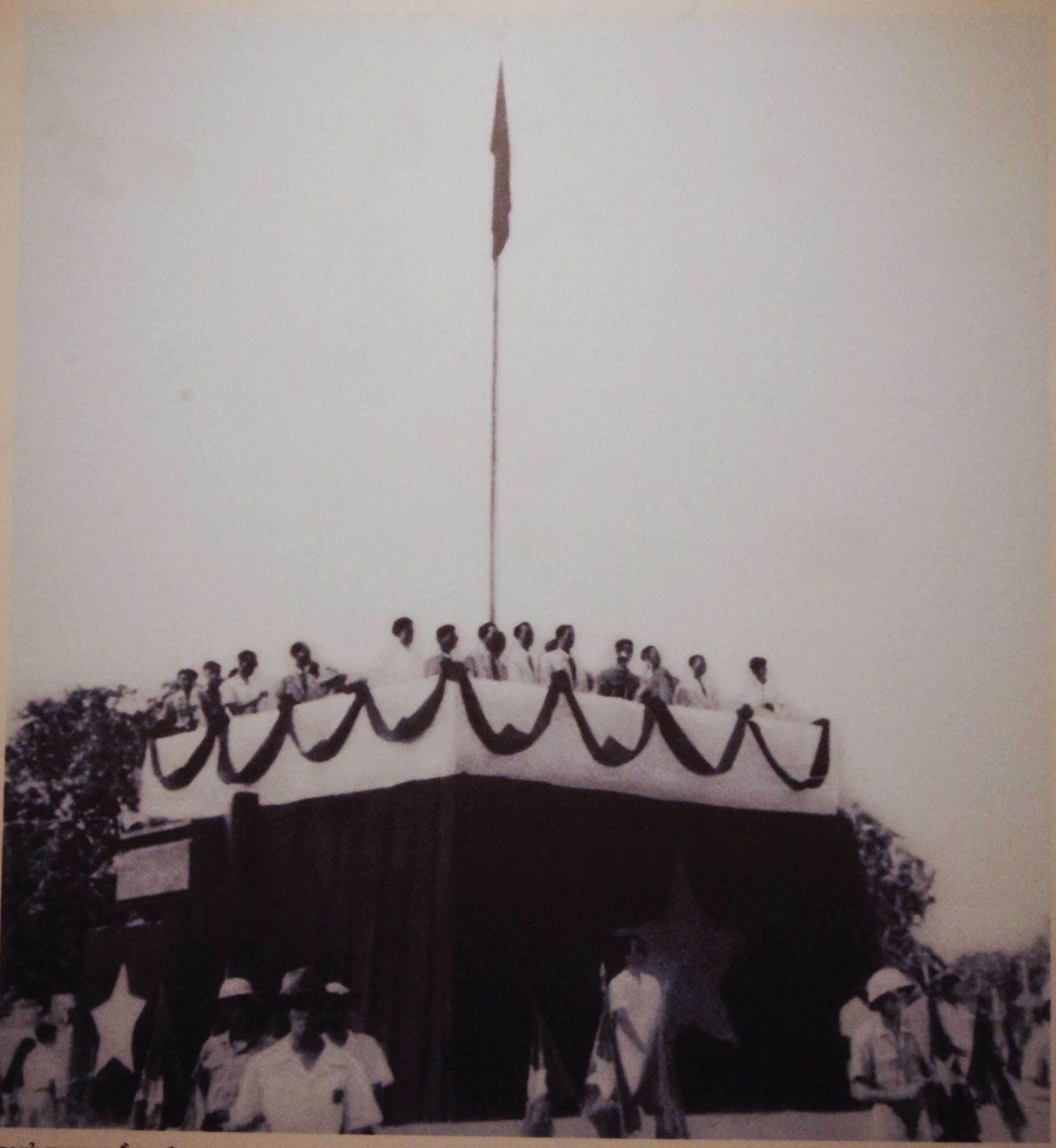 Triển lãm Chủ tịch Hồ Chí Minh ảnh 2 Trien lam Chu tich Ho Chi Minh anh 2