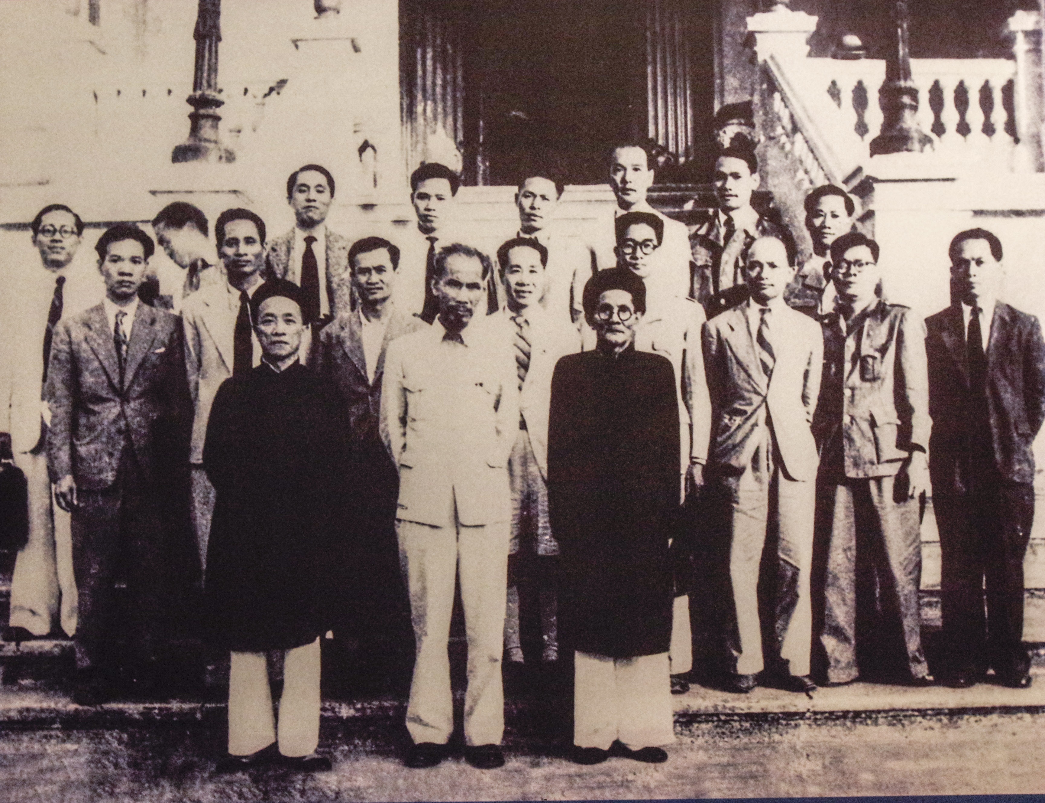 Triển lãm Chủ tịch Hồ Chí Minh ảnh 4 Trien lam Chu tich Ho Chi Minh anh 4