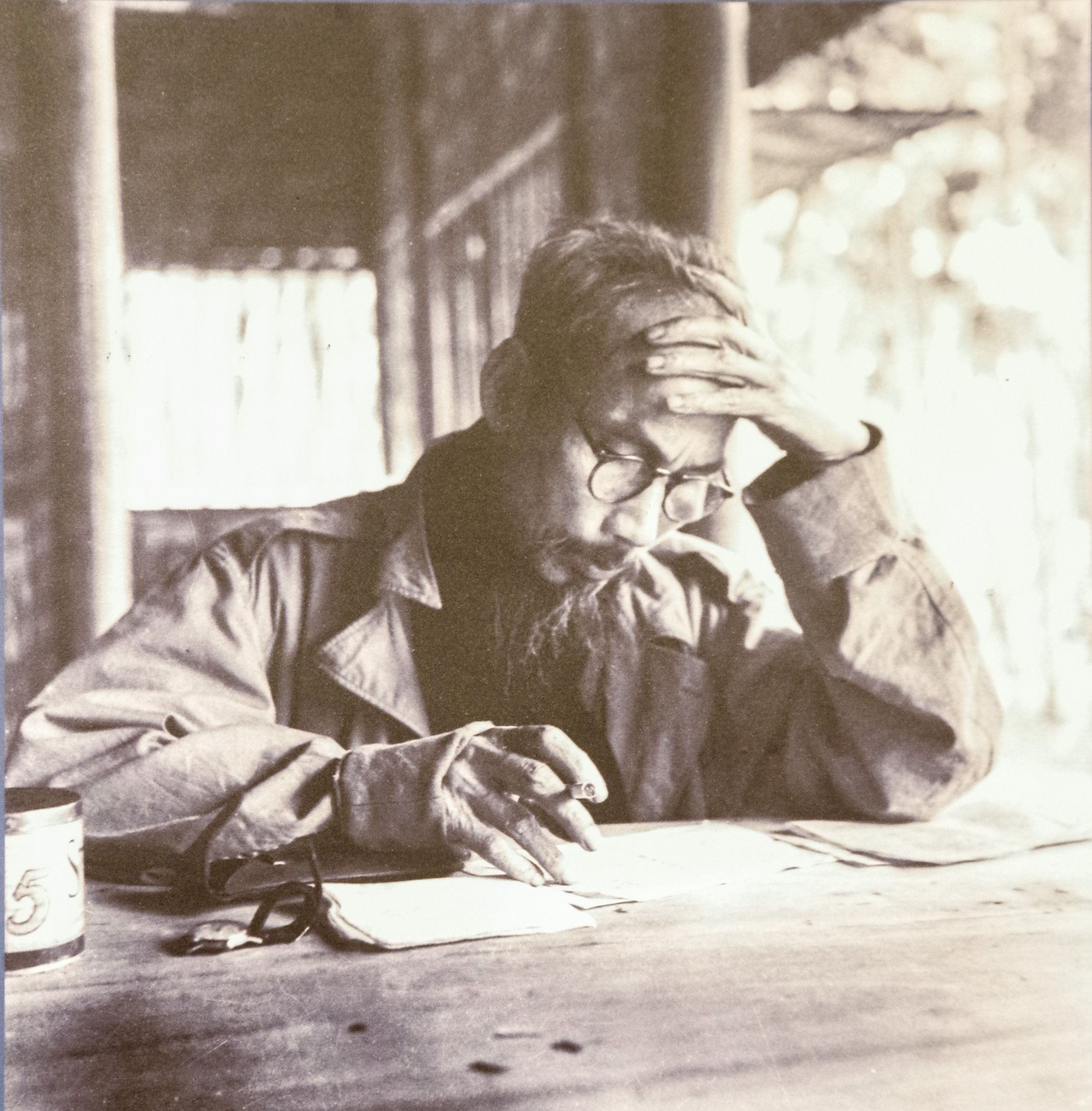 Hanh trinh chong thuc dan Phap cua Chu tich Ho Chi Minh hinh anh