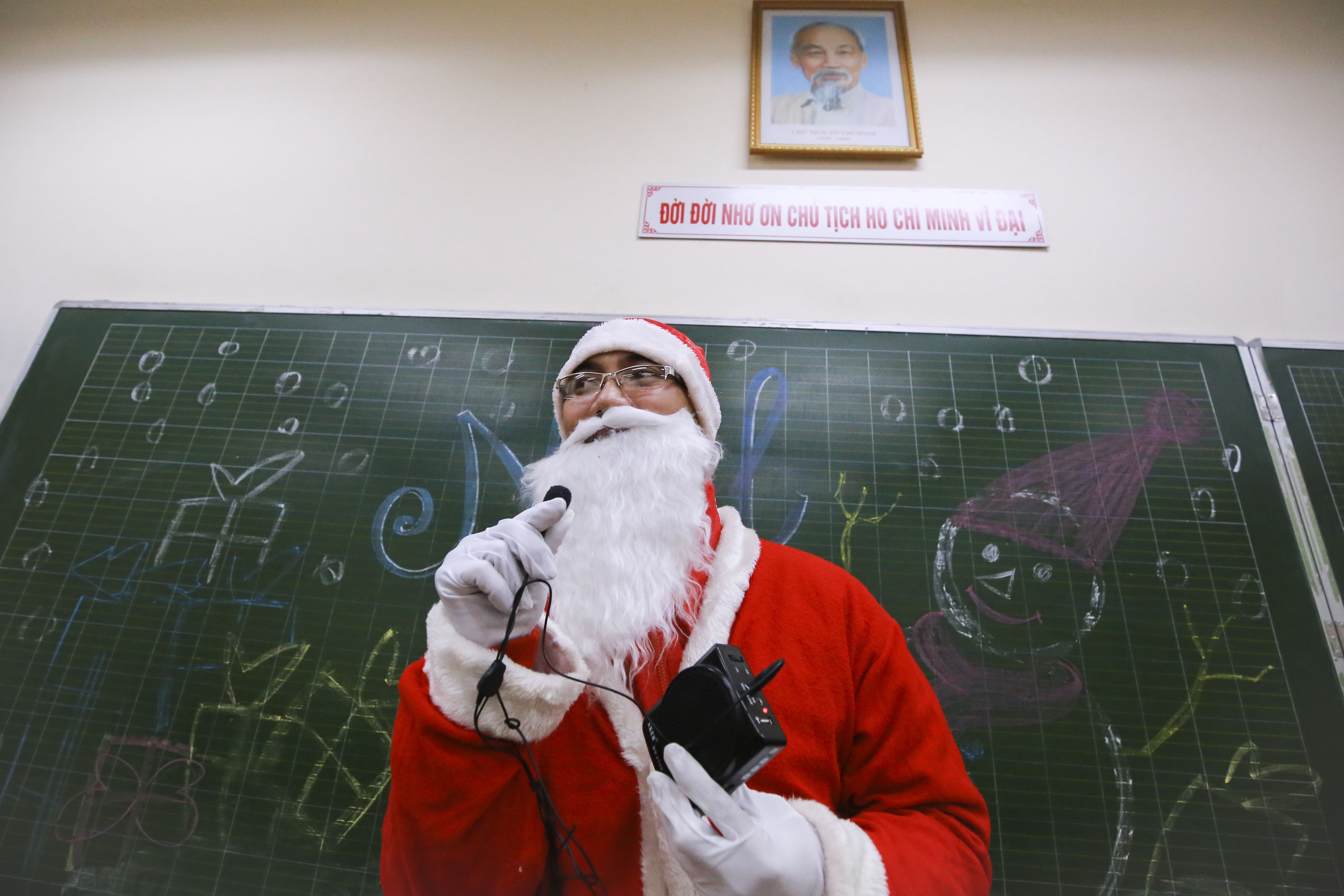 dich vu lam ong gia Noel anh 5