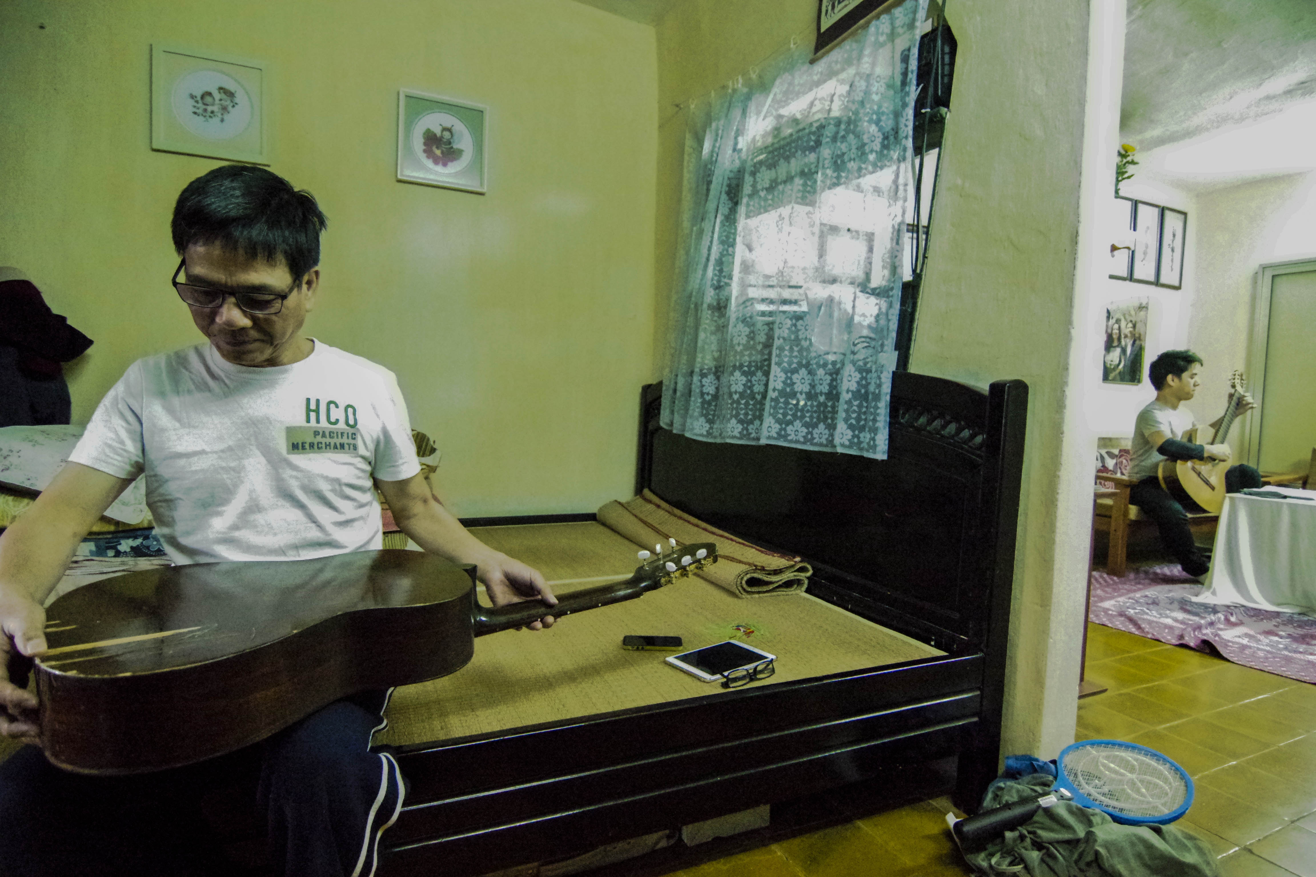 9x choi guitar anh 6