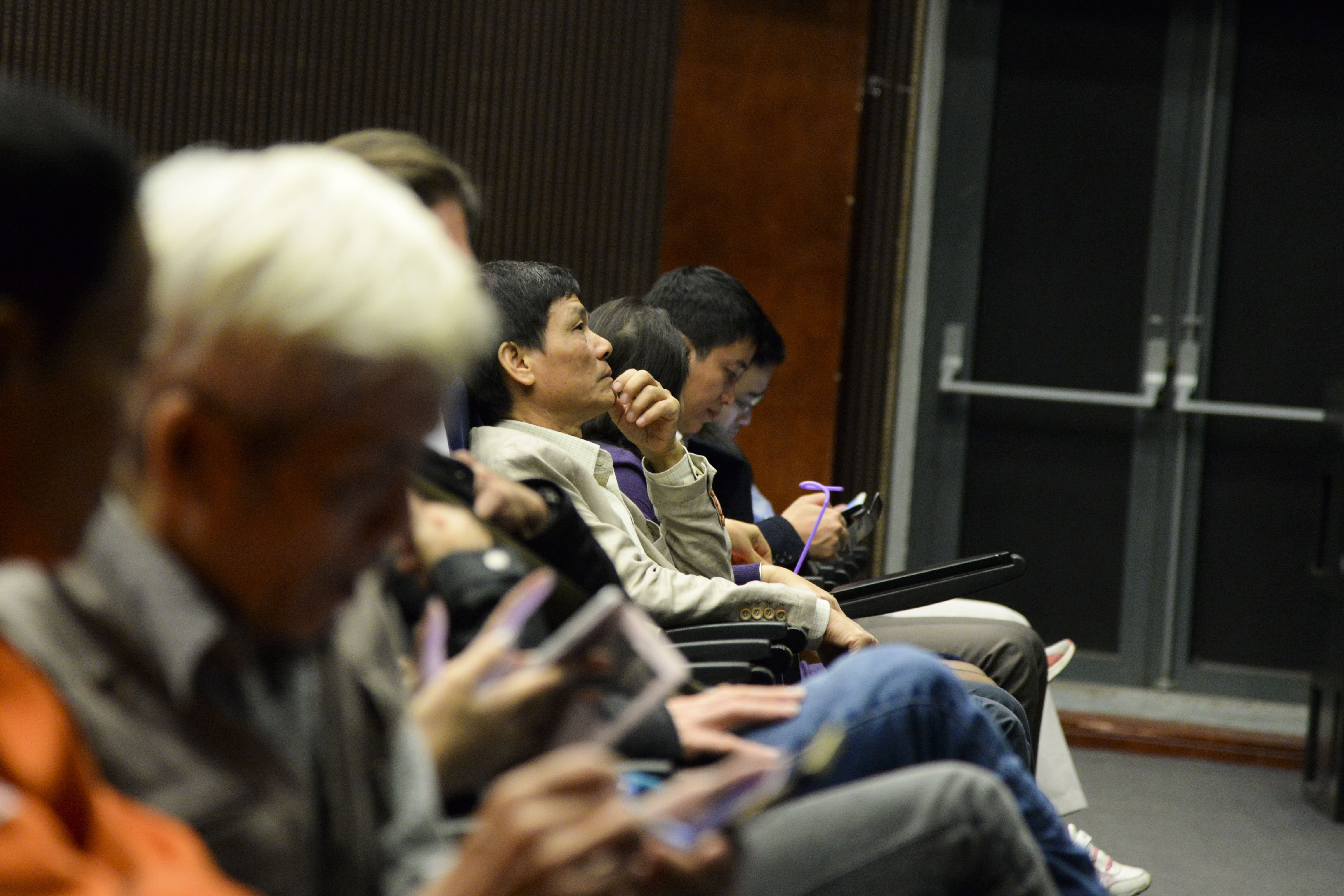 9x choi guitar anh 8