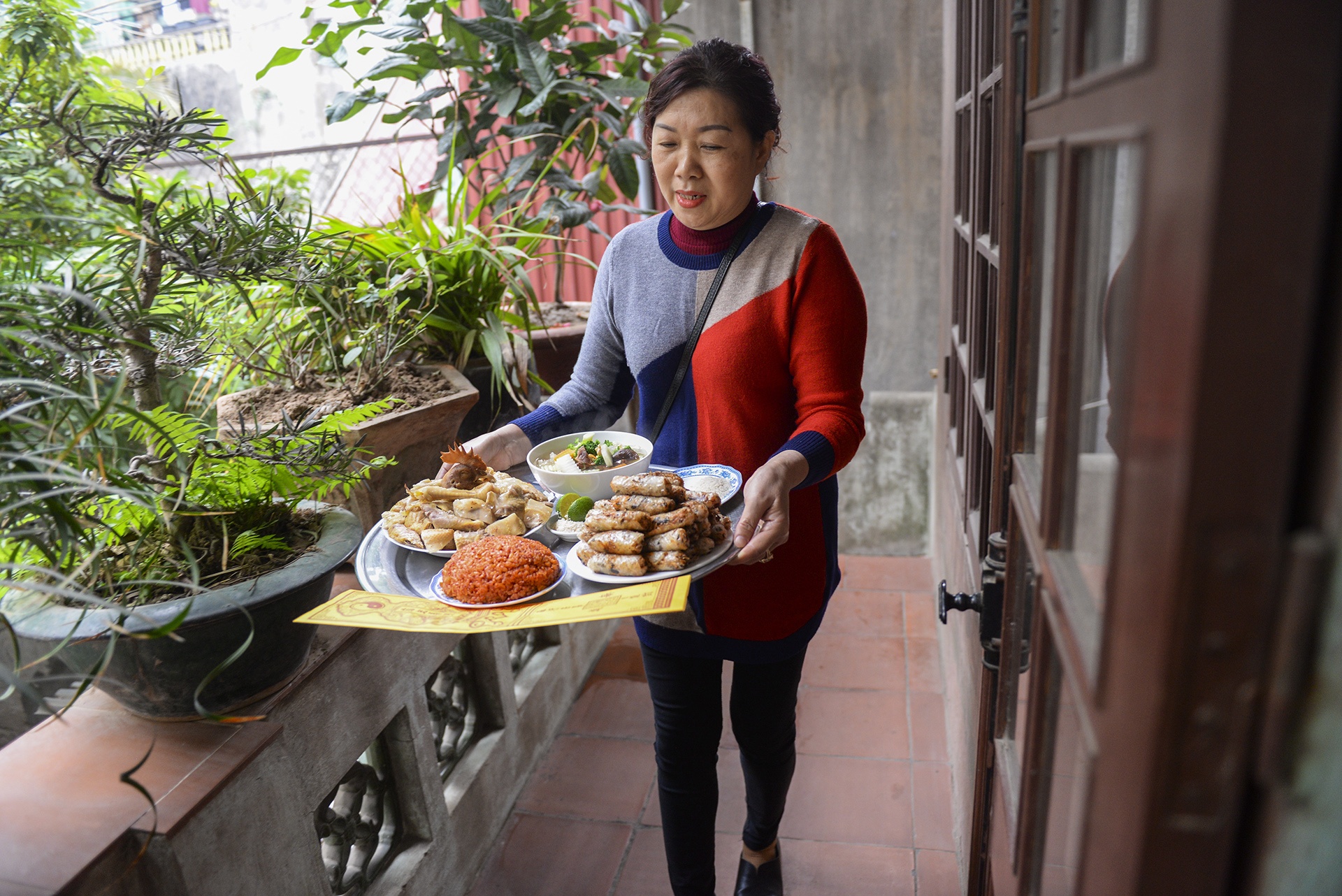 Le cung tien Tao quan cua mot gia dinh anh 3