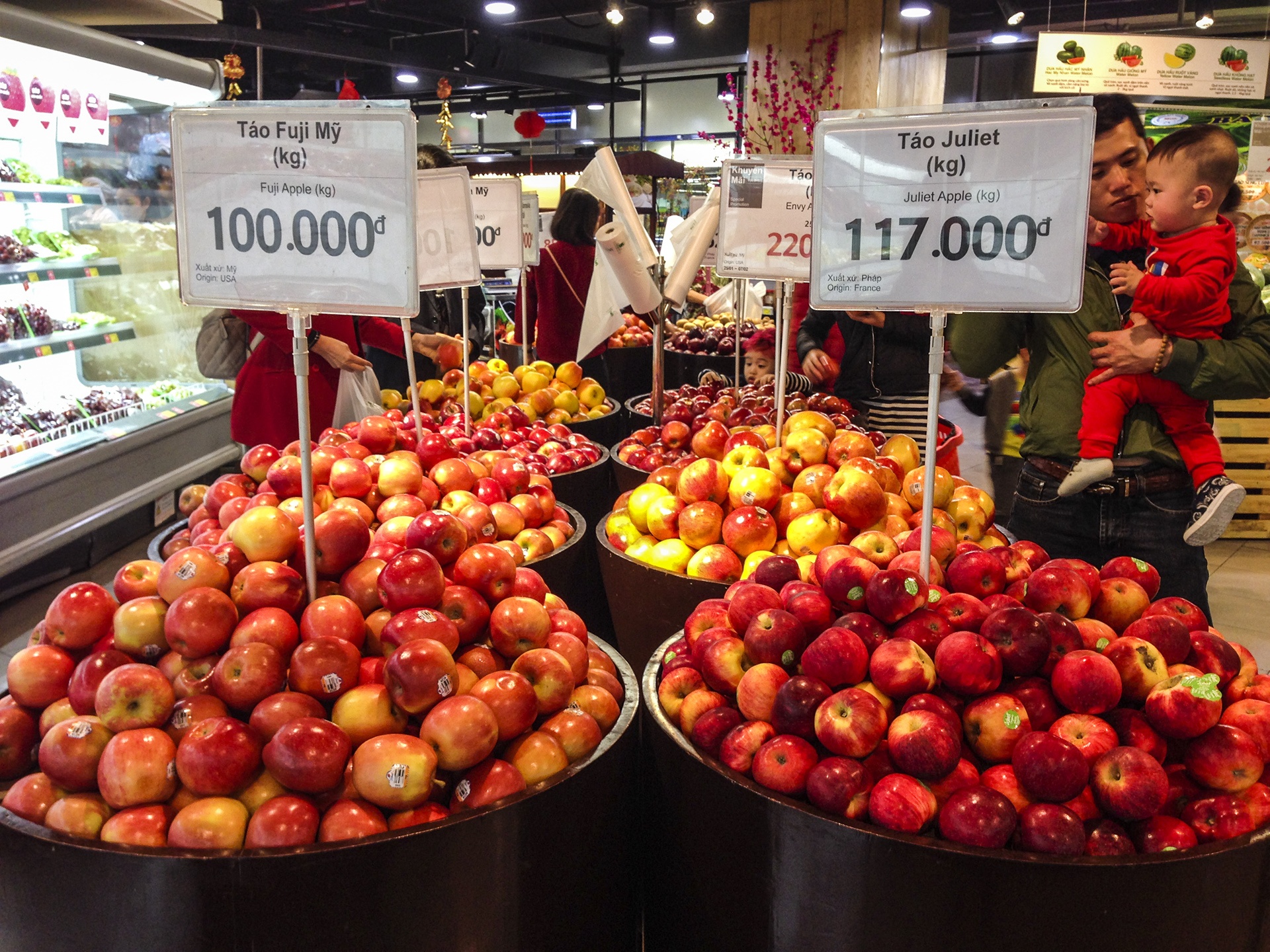 mua sam rau cu sieu thi ngay Tet anh 5