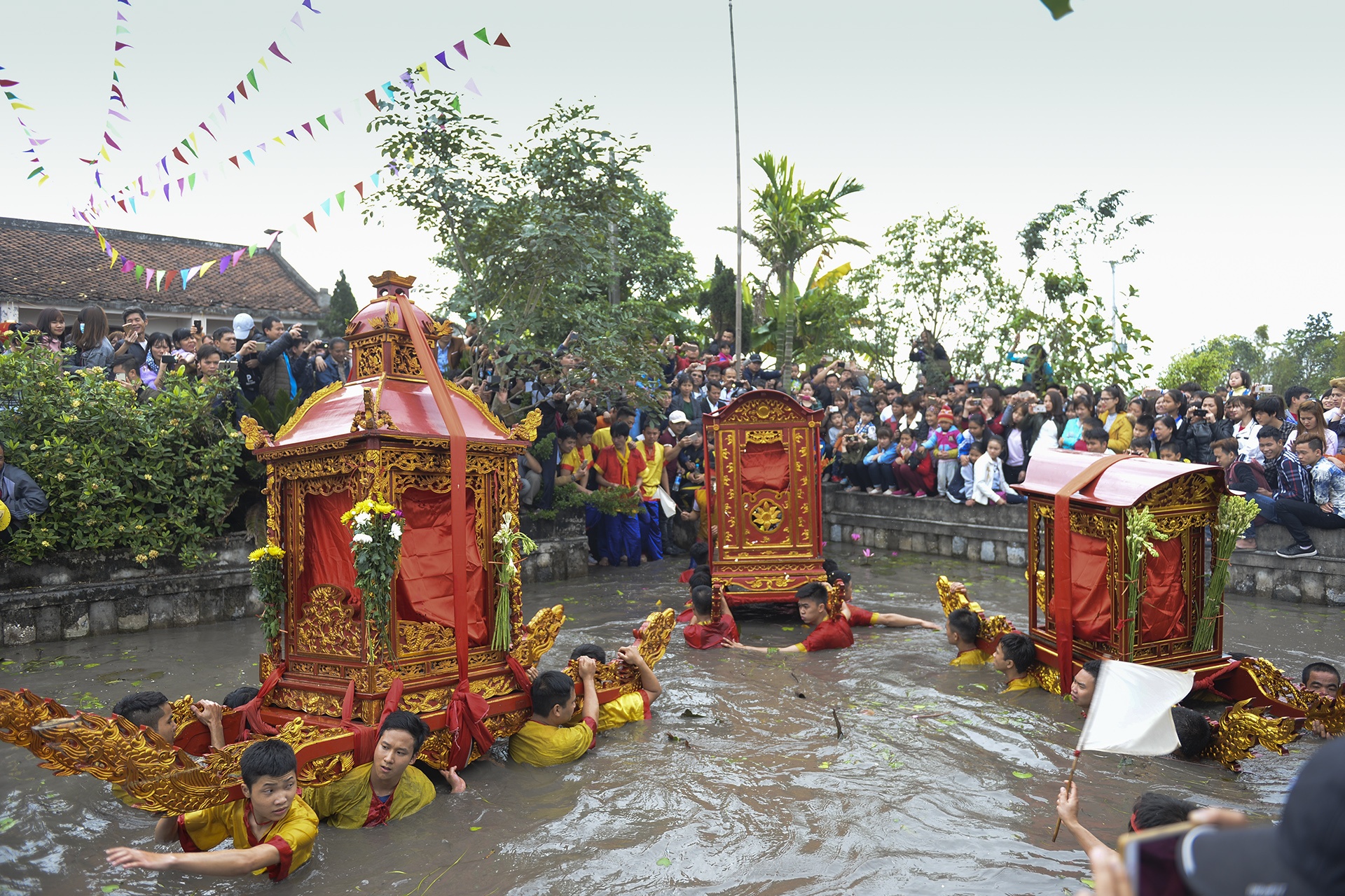loi nuoc ruoc kieu chua Phuong Vu anh 14