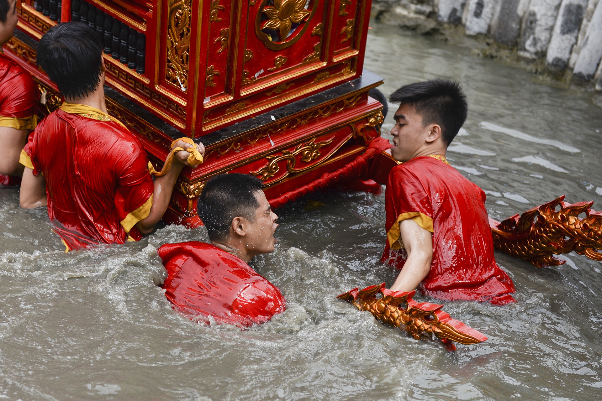 loi nuoc ruoc kieu chua Phuong Vu anh 18