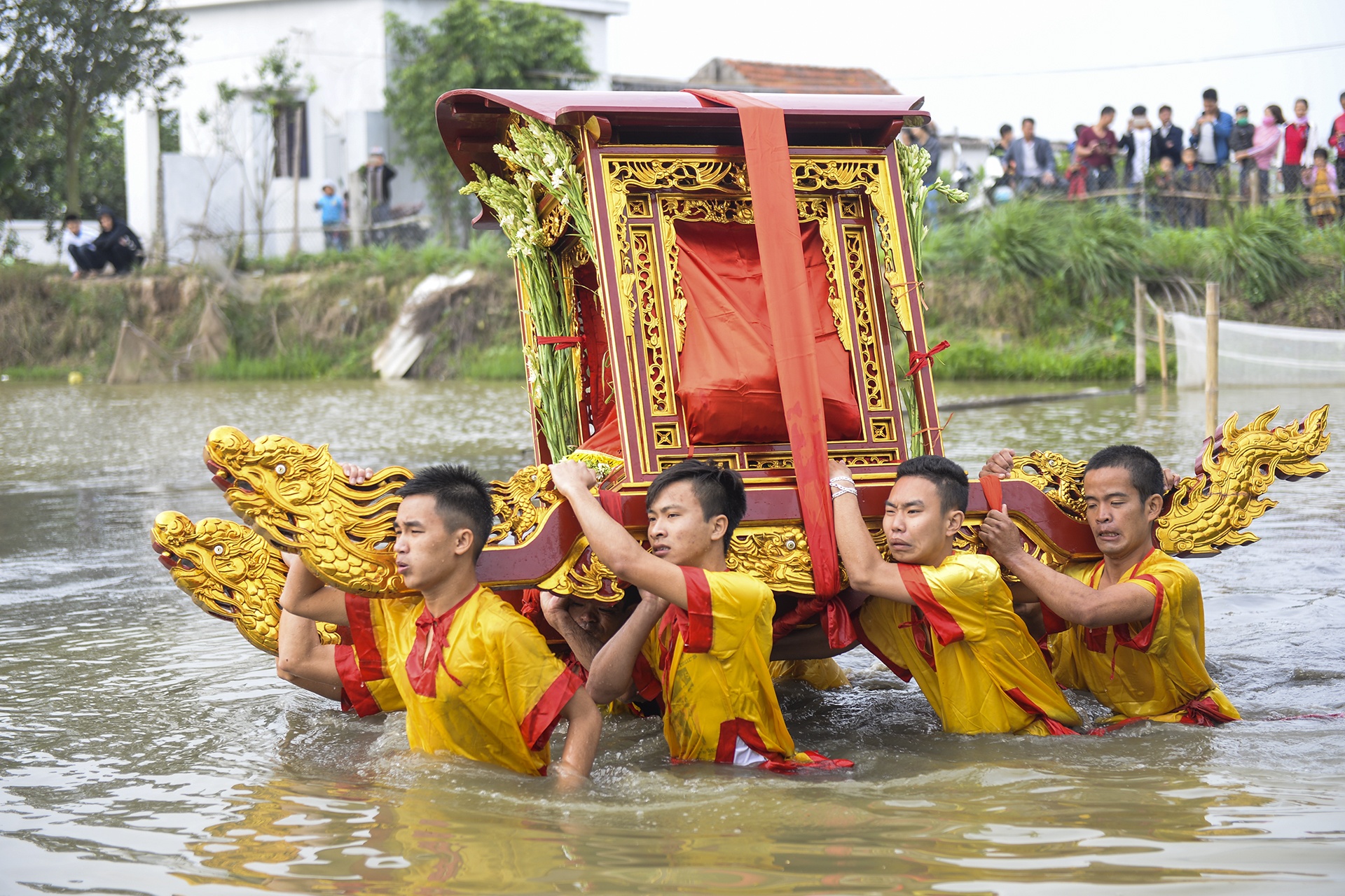 loi nuoc ruoc kieu chua Phuong Vu anh 4