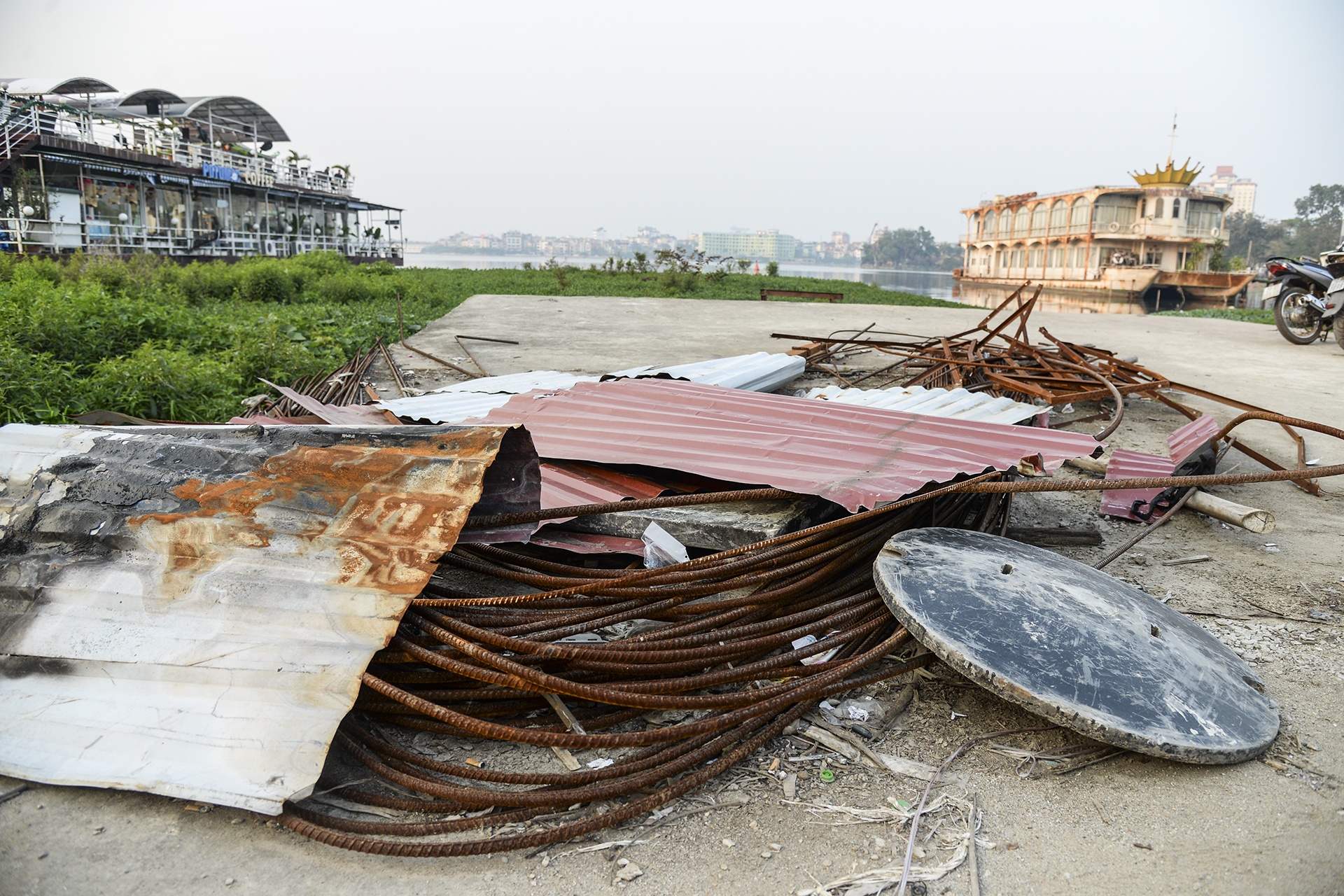 di doi nha hang ho Tay anh 10