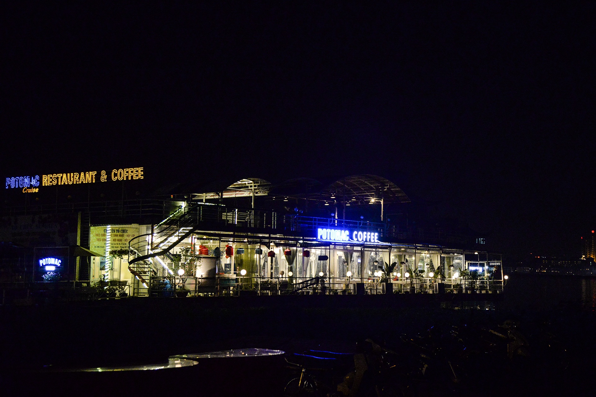 di doi nha hang ho Tay anh 15