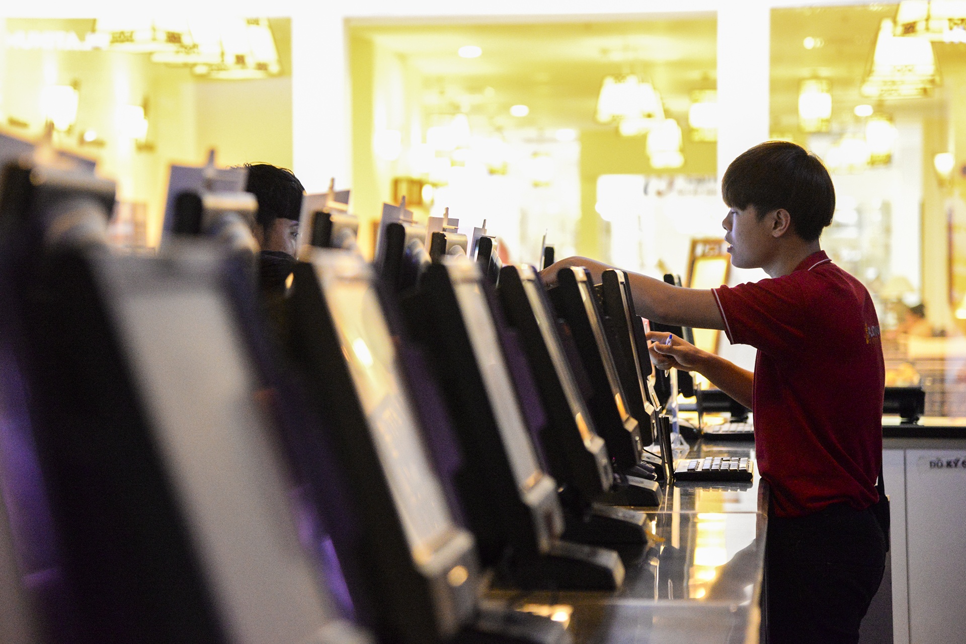 Rap chieu phim Platinum dong cua anh 8