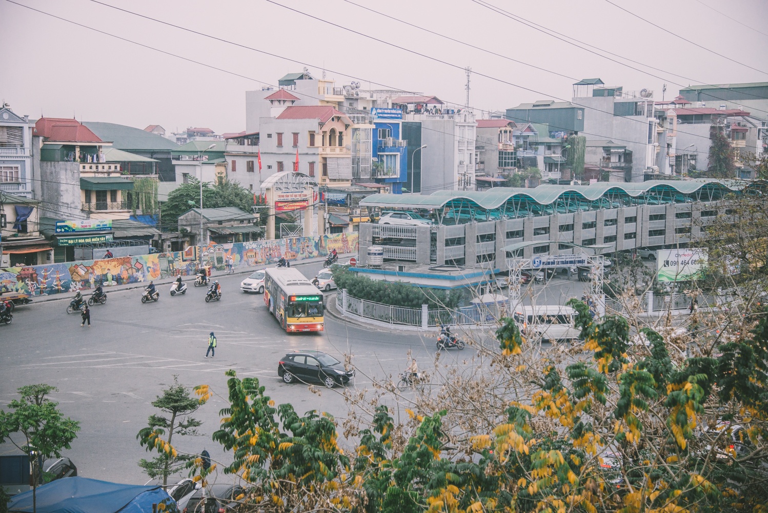 quan cafe chup anh cau Long Bien tu tren cao anh 10