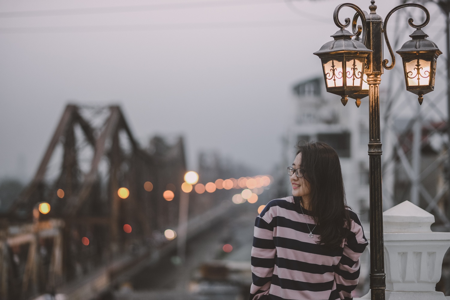 Diem check-in song ao tren cao ben cau Long Bien hinh anh