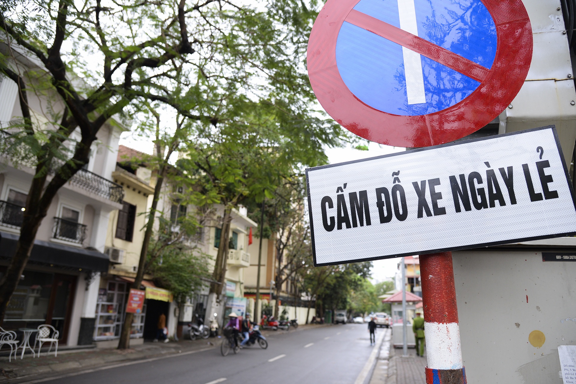 do xe chan le o Ha Noi anh 1