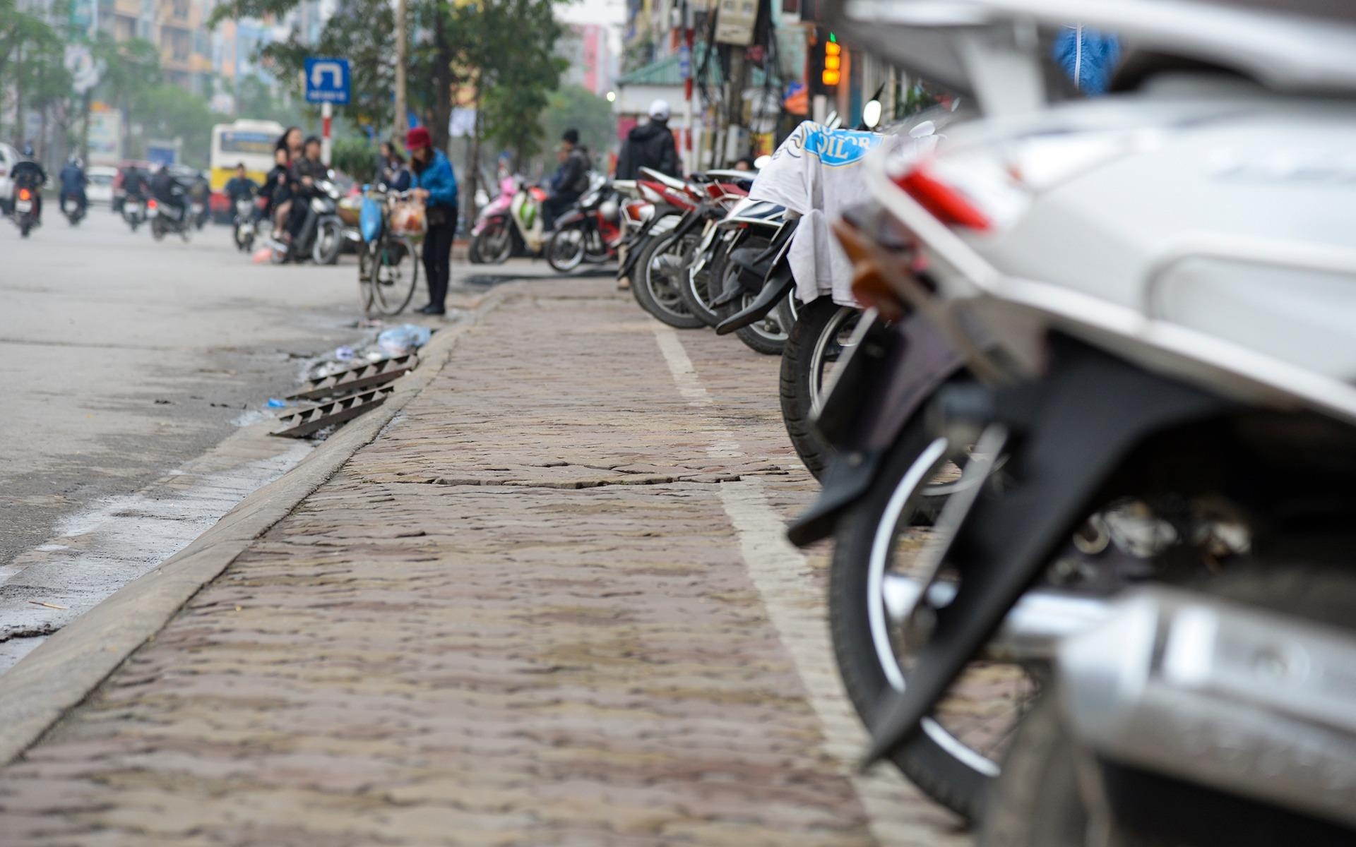 Via he Ha Noi la lam truoc ngay ra quan lap lai trat tu hinh anh