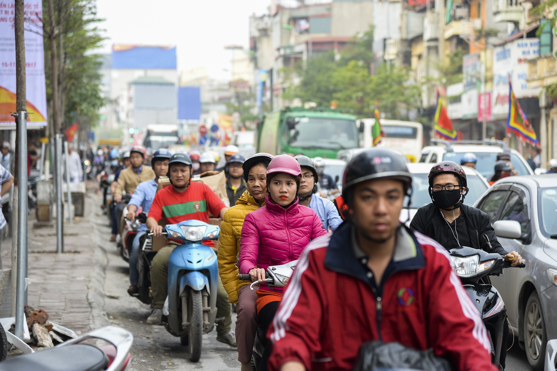 dung may khoan don dep via he anh 13